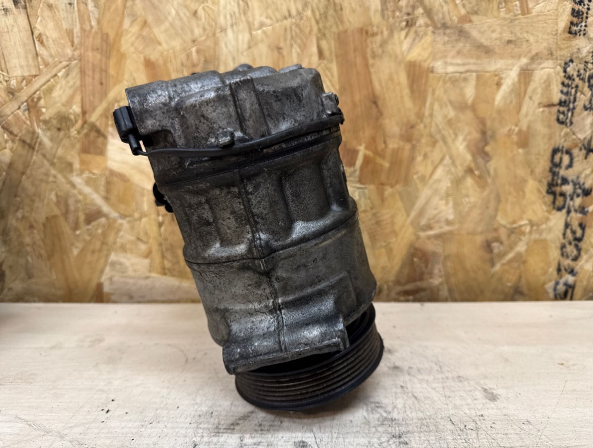 Компрессор кондиционера Jaguar XF 306DT, 16000 рублей, Ростов-на-Дону