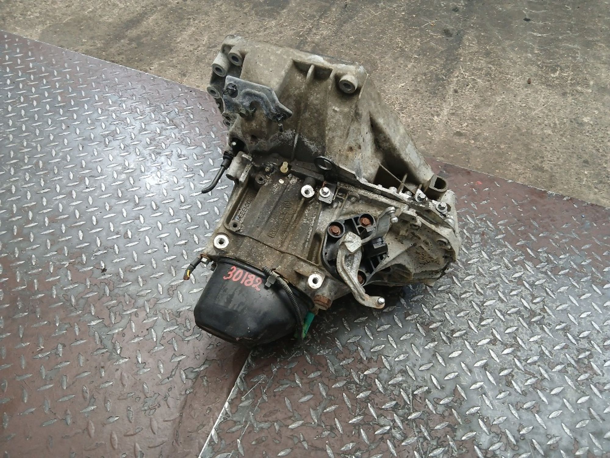 МКПП Nissan Qashqai HR16DE, 40000 рублей, Ростов-на-Дону