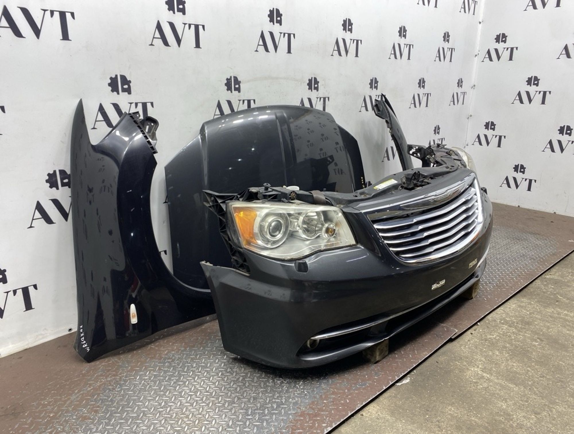 Ноускат (Nose Cut) Chrysler Grand Voyager 5, 110000 рублей, Ростов-на-Дону