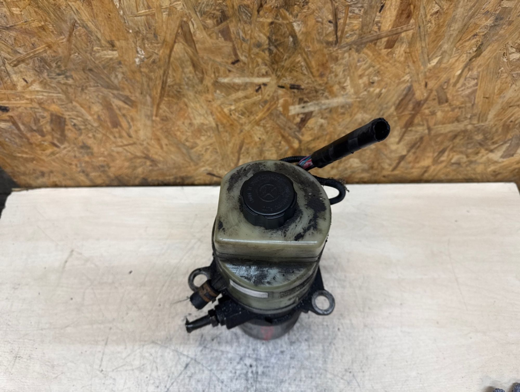 Электрогидроусилитель руля Ford Kuga, 8000 рублей, Ростов-на-Дону