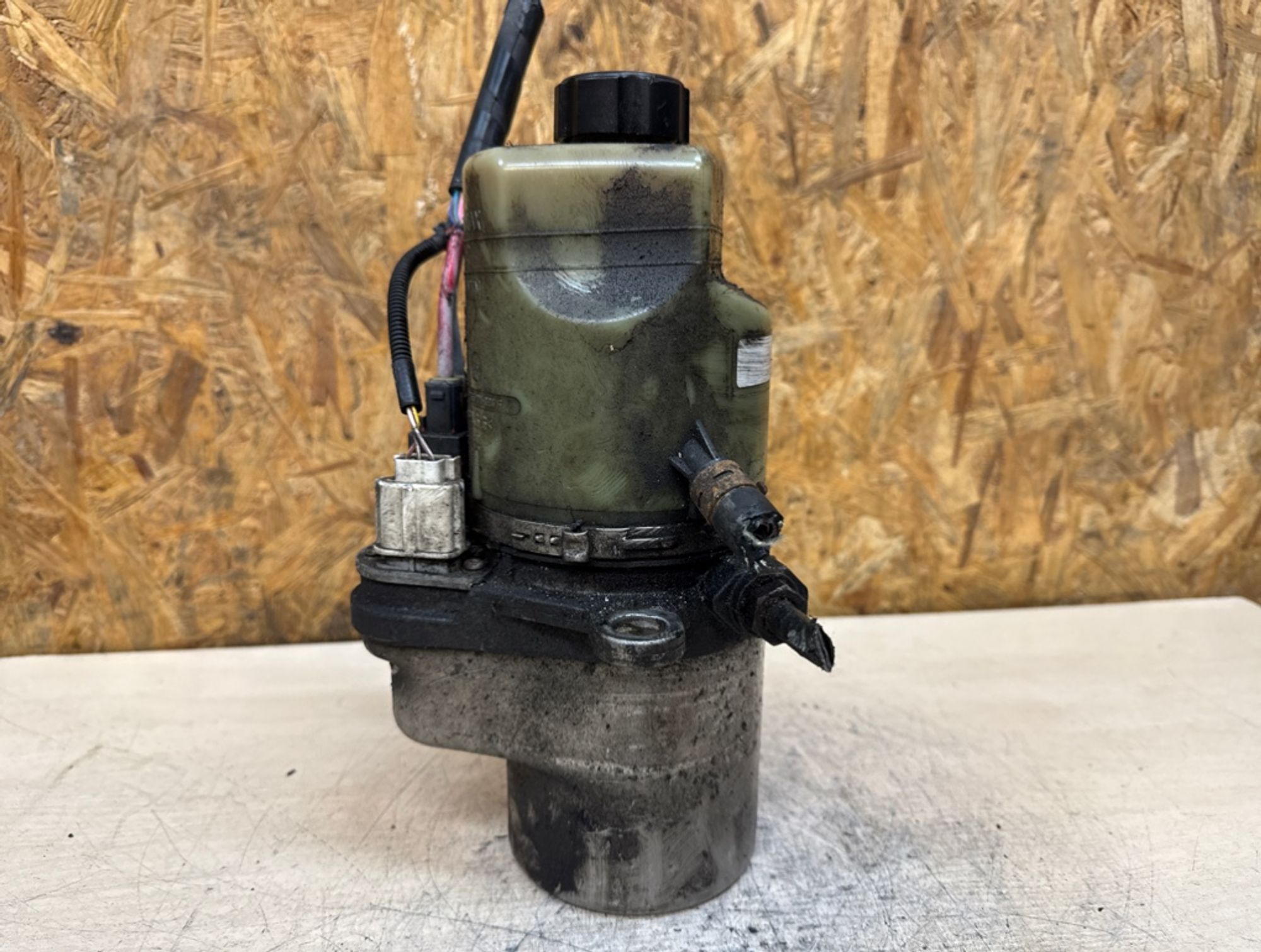 Электрогидроусилитель руля Ford Kuga, 8000 рублей, Ростов-на-Дону