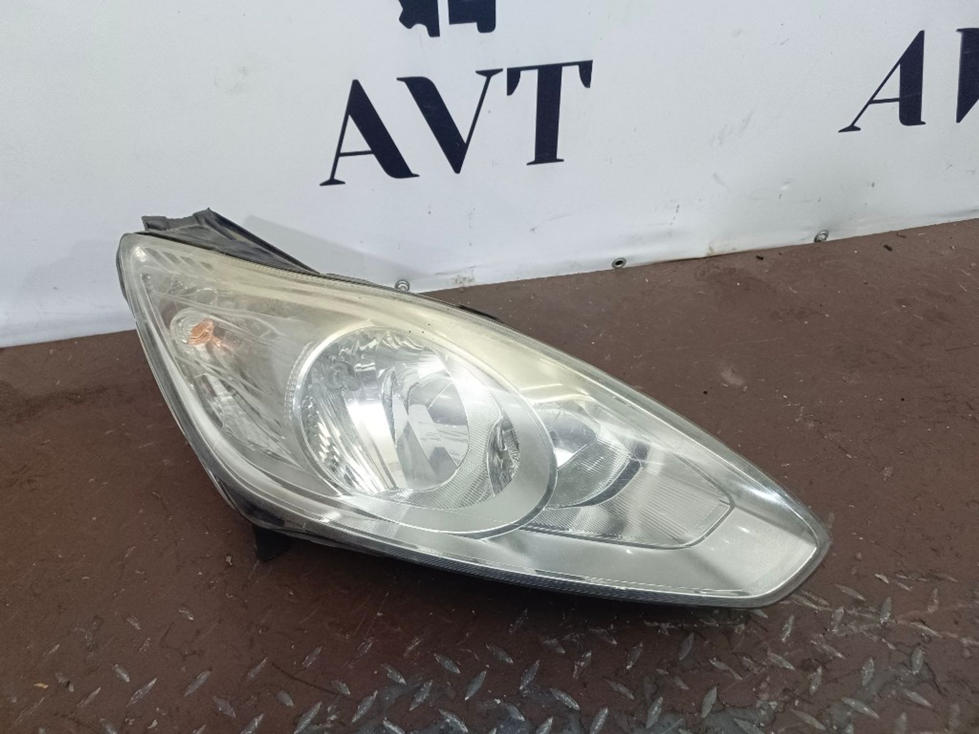 Фара галогеновая правая Ford Grand C-MAX, 5000 рублей, Ростов-на-Дону