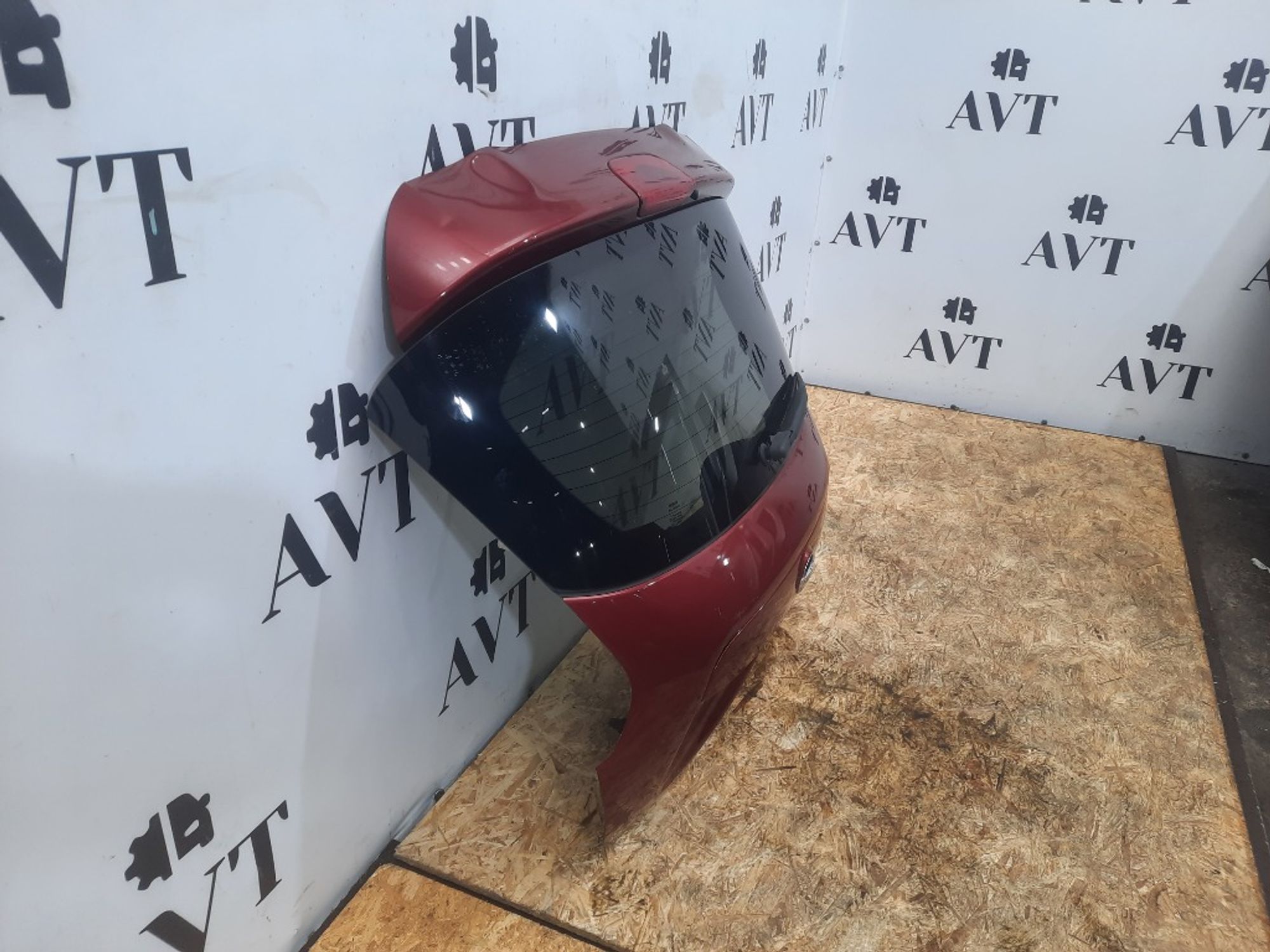 Крышка багажника Nissan Juke, 20000 рублей, Ростов-на-Дону