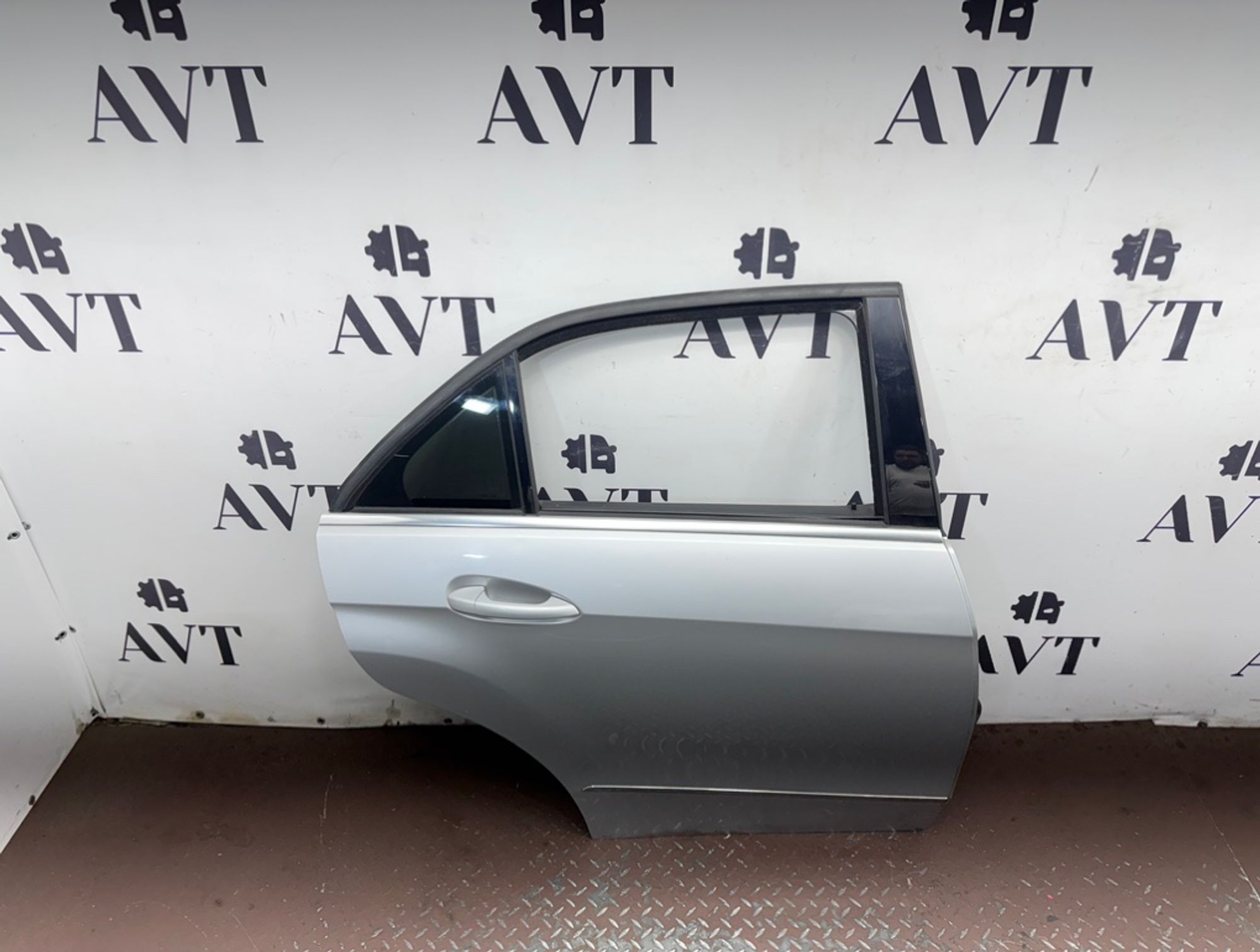 Дверь боковая задняя правая Mercedes-Benz E-Class, 25000 рублей, Ростов-на-Дону