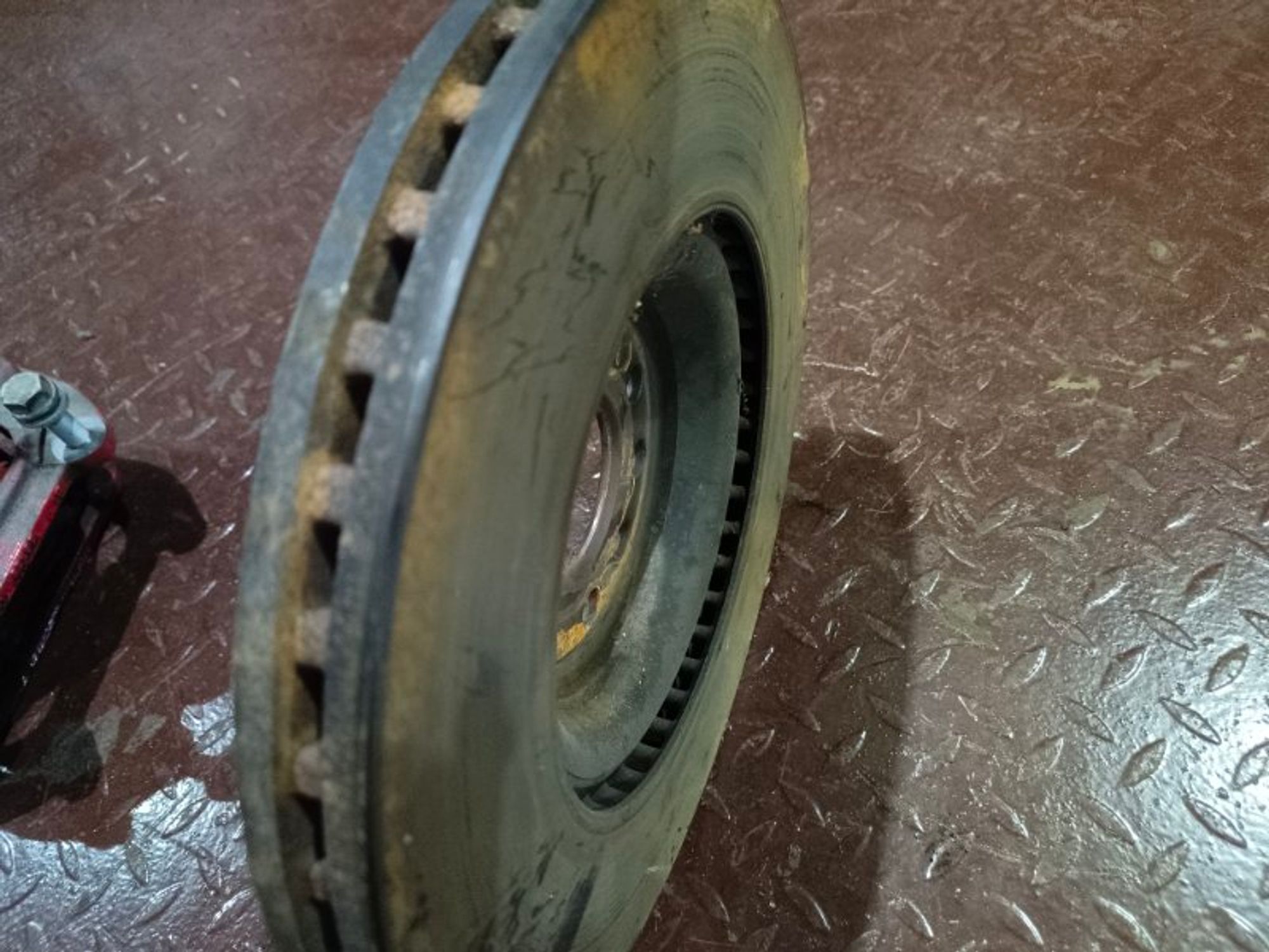 Диск тормозной передний Skoda Octavia RS A7 CHH, 6000 рублей, Ростов-на-Дону