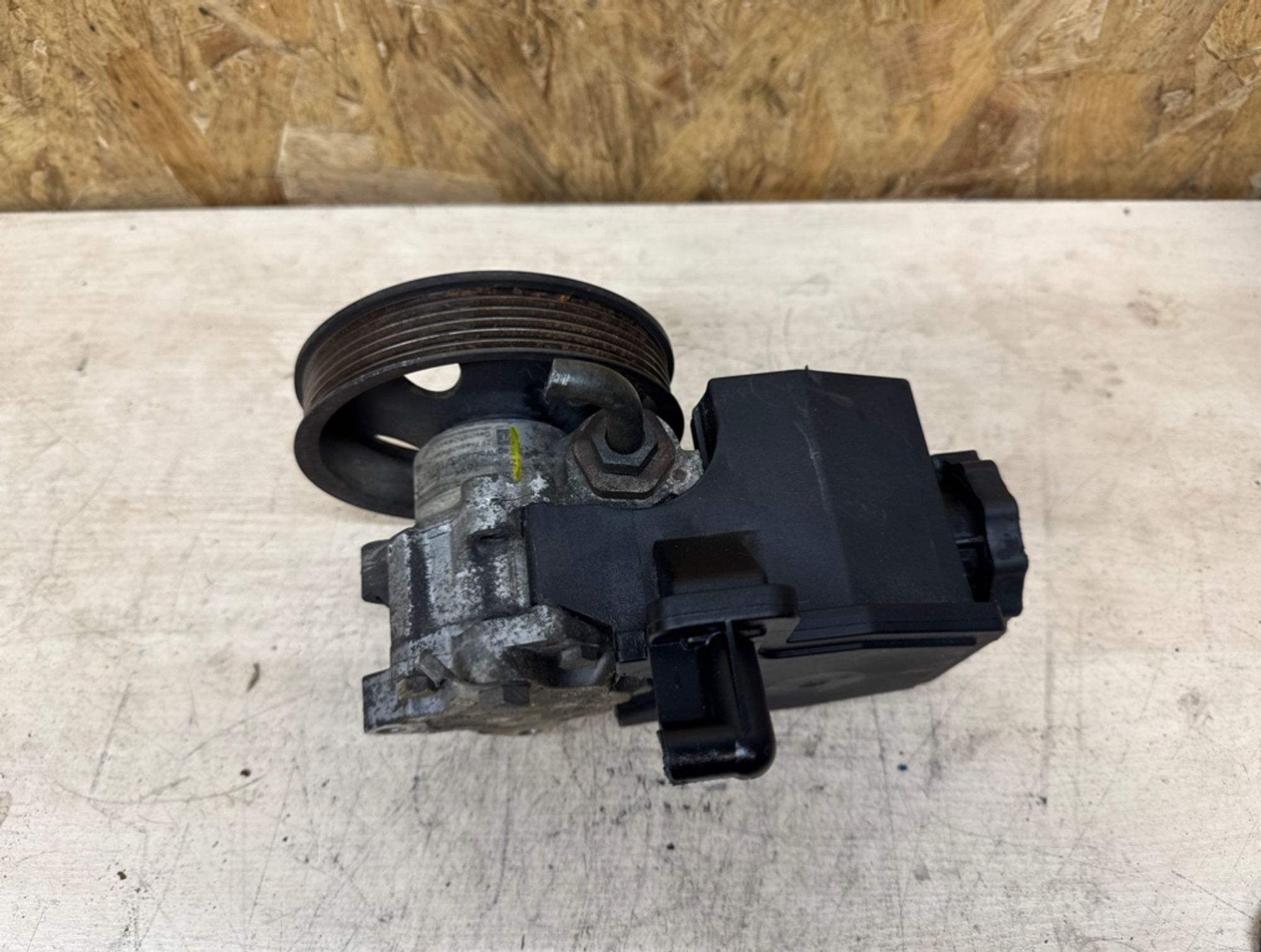 Насос гидроусилителя руля Mercedes-Benz C-Class, 6000 рублей, Ростов-на-Дону