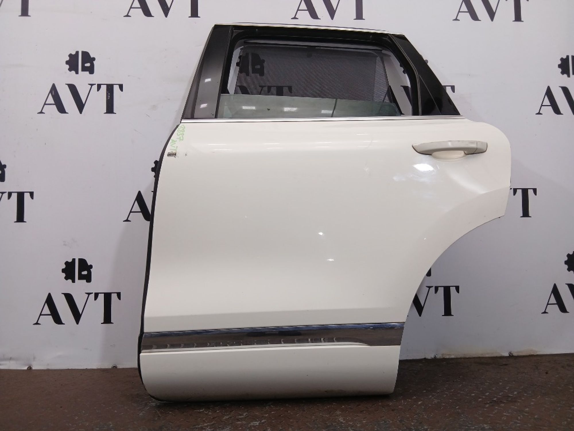 Дверь боковая задняя левая Volkswagen Touareg FL, 40000 рублей, Ростов-на-Дону