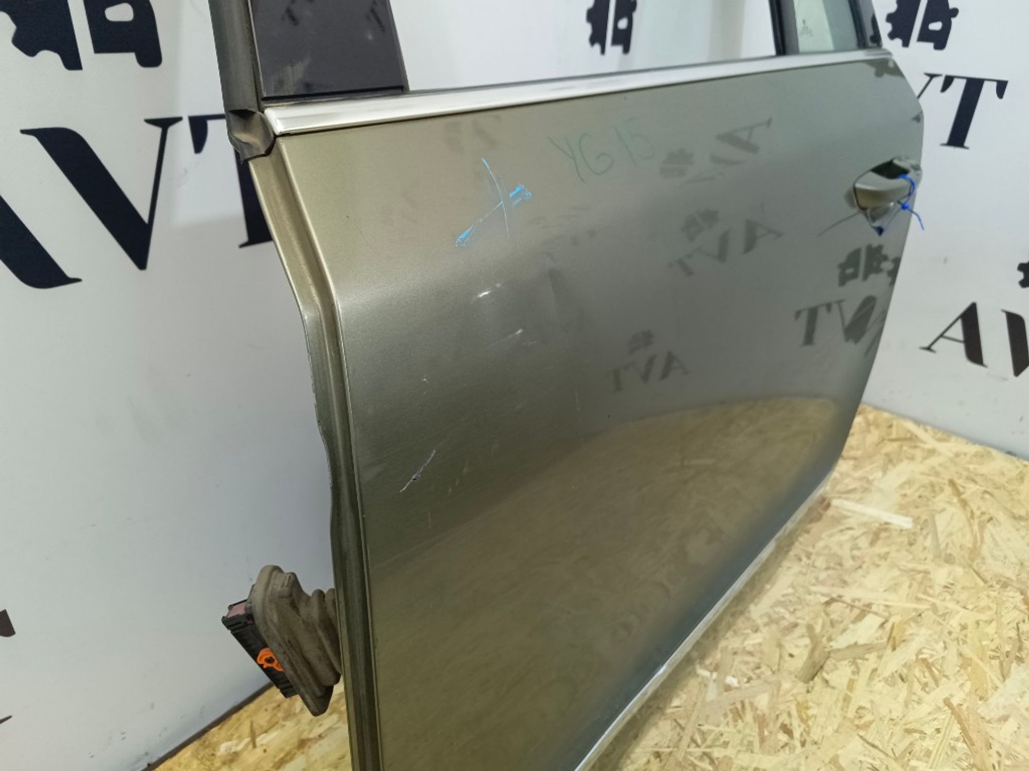 Дверь боковая задняя левая Skoda Superb, 17000 рублей, Ростов-на-Дону