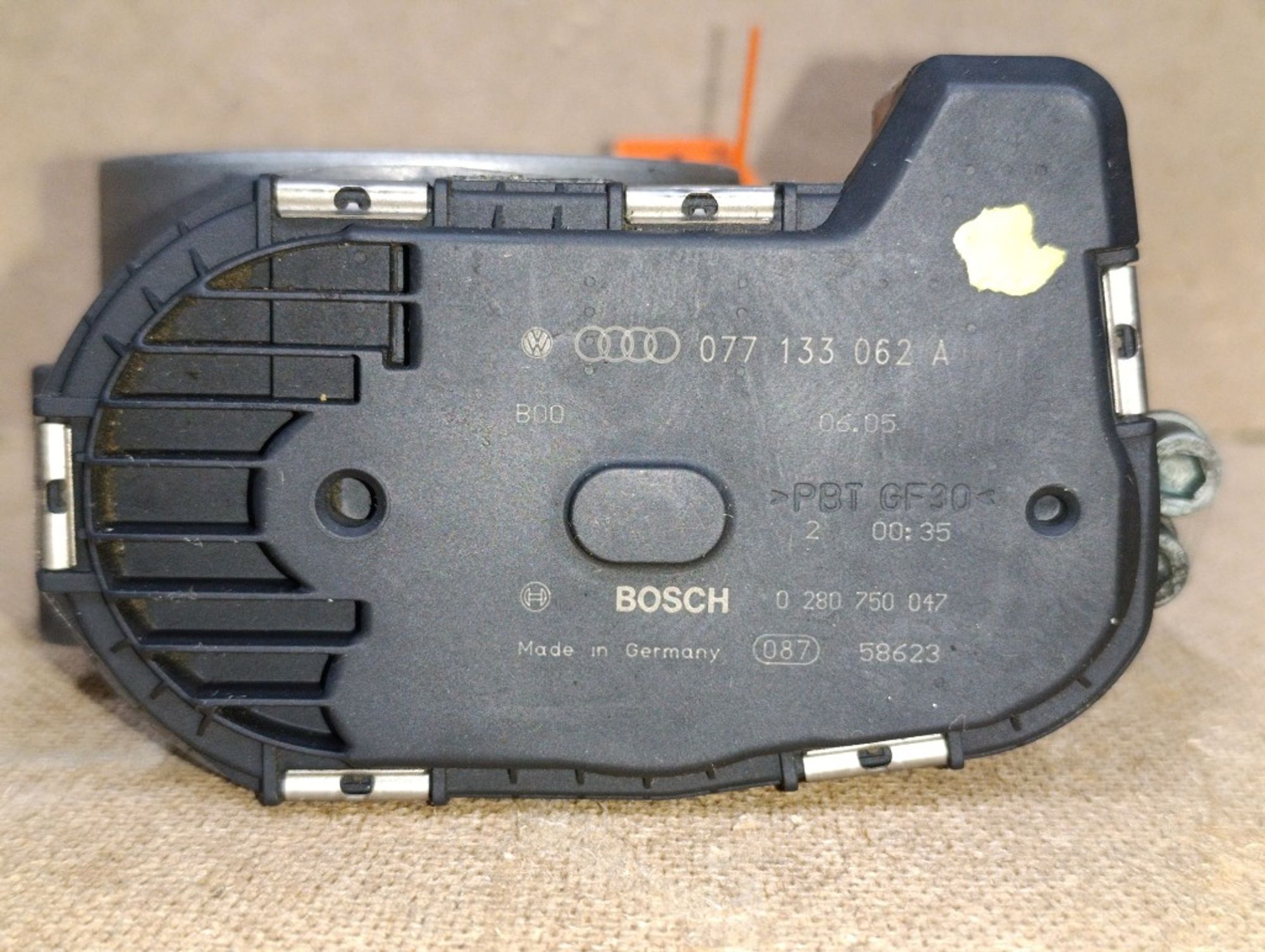 Дроссельная заслонка Volkswagen Touareg AXQ, 2000 рублей, Ростов-на-Дону