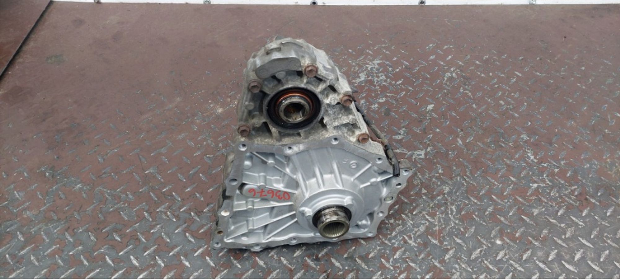 Раздаточная коробка Infinity FX VQ35HR, 23000 рублей, Ростов-на-Дону