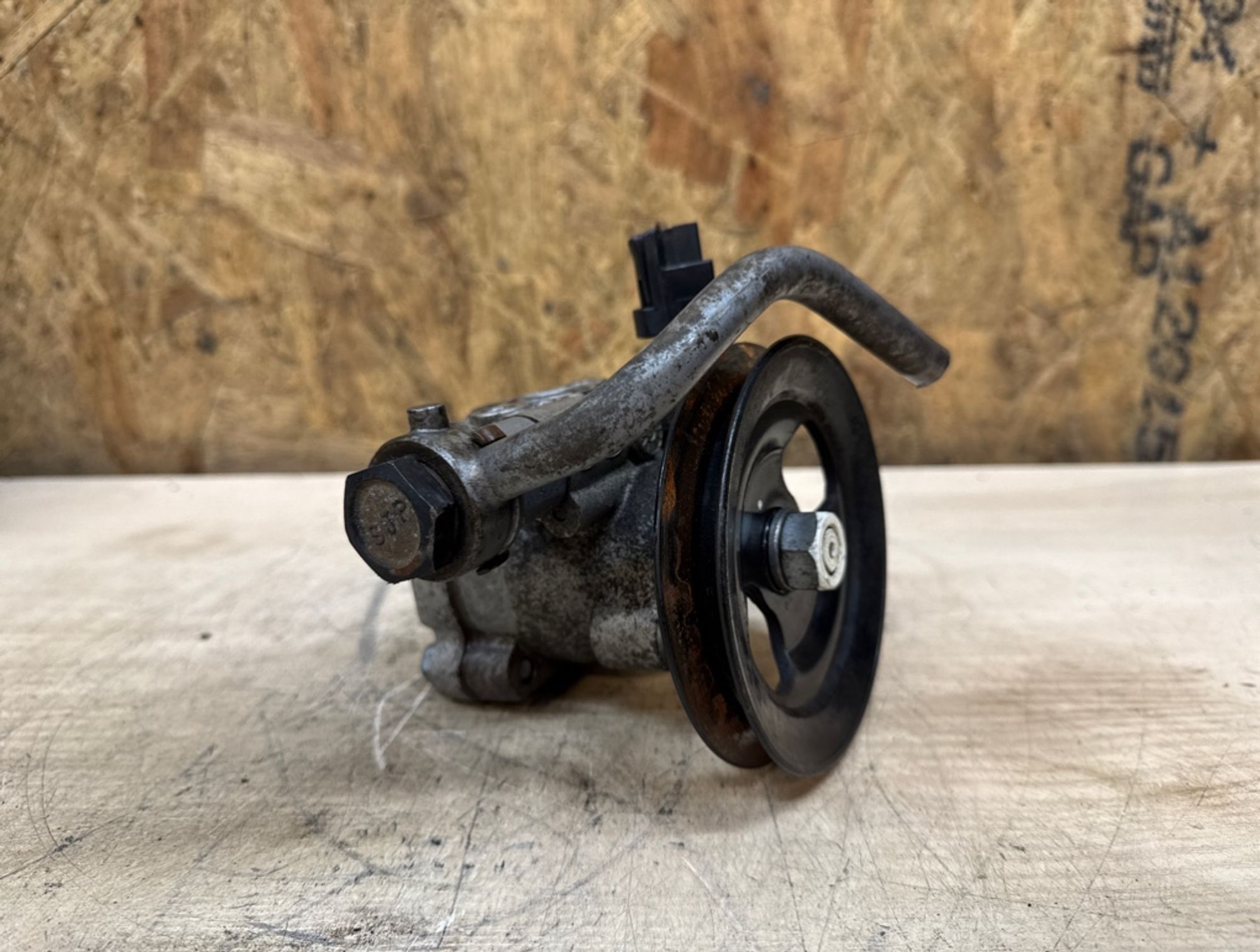 Насос гидроусилителя руля KIA Rio 2 G4EE, 3000 рублей, Ростов-на-Дону