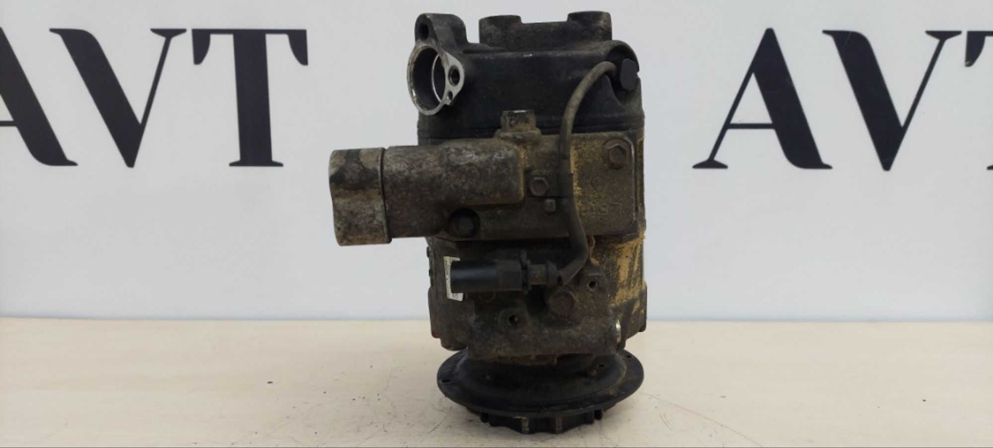 Компрессор кондиционера Volkswagen Transporter AXE, 10000 рублей, Ростов-на-Дону