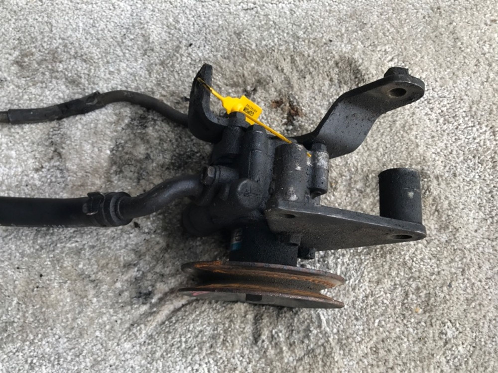 Насос гидроусилителя руля Nissan Navara D22, 3000 рублей, Ростов-на-Дону