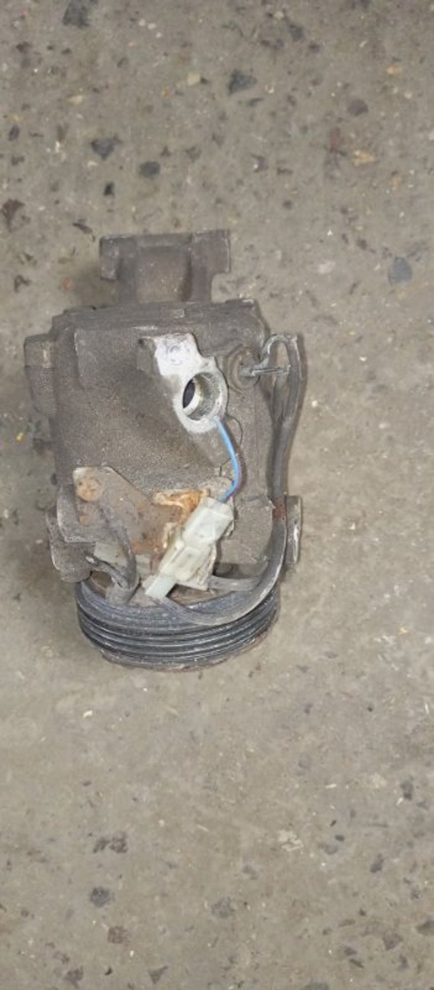 Компрессор кондиционера Daihatsu Sirion 2 M300, 5000 рублей, Ростов-на-Дону