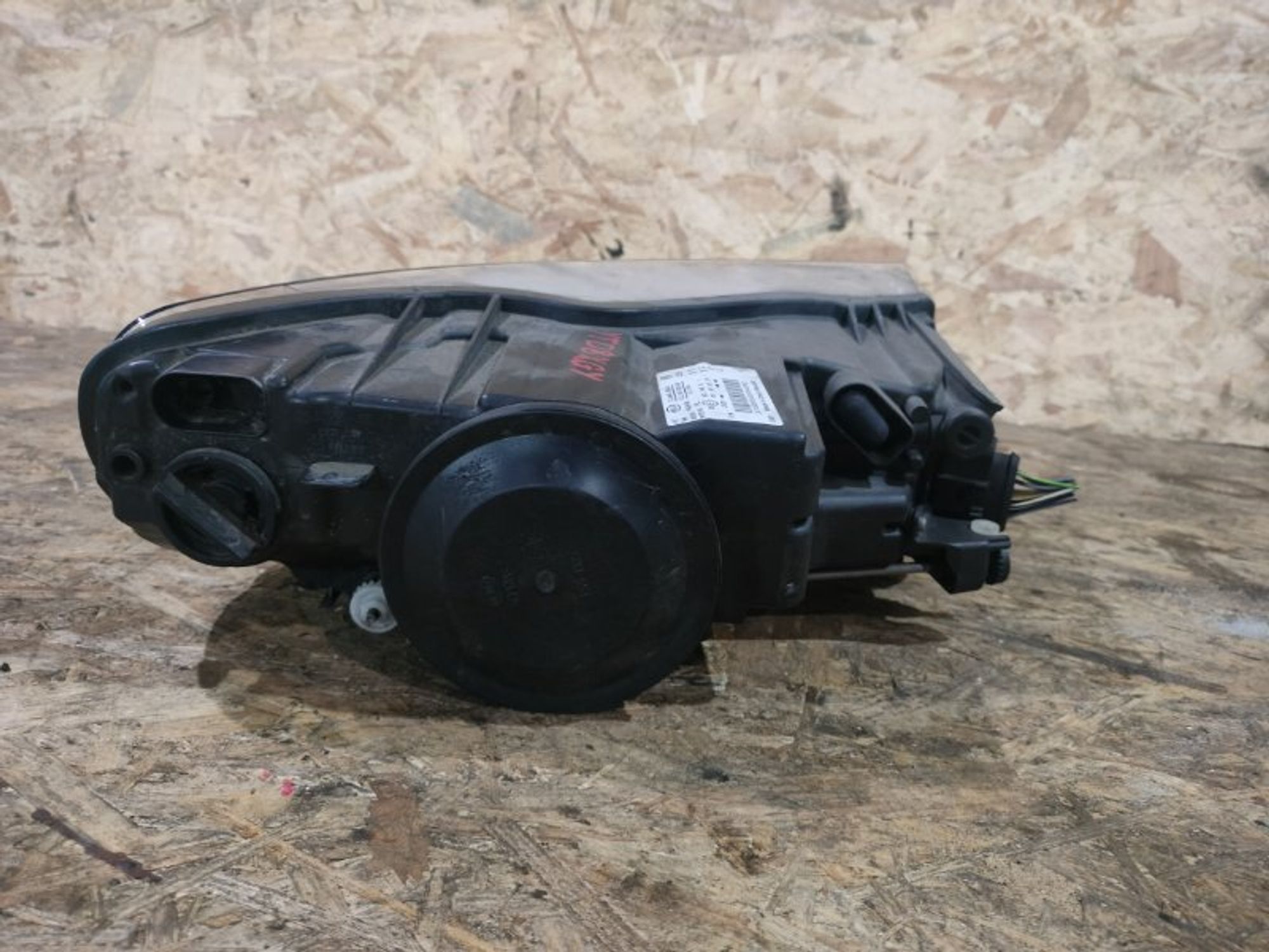 Фара галогеновая левая Volkswagen Touareg GP, 21000 рублей, Ростов-на-Дону