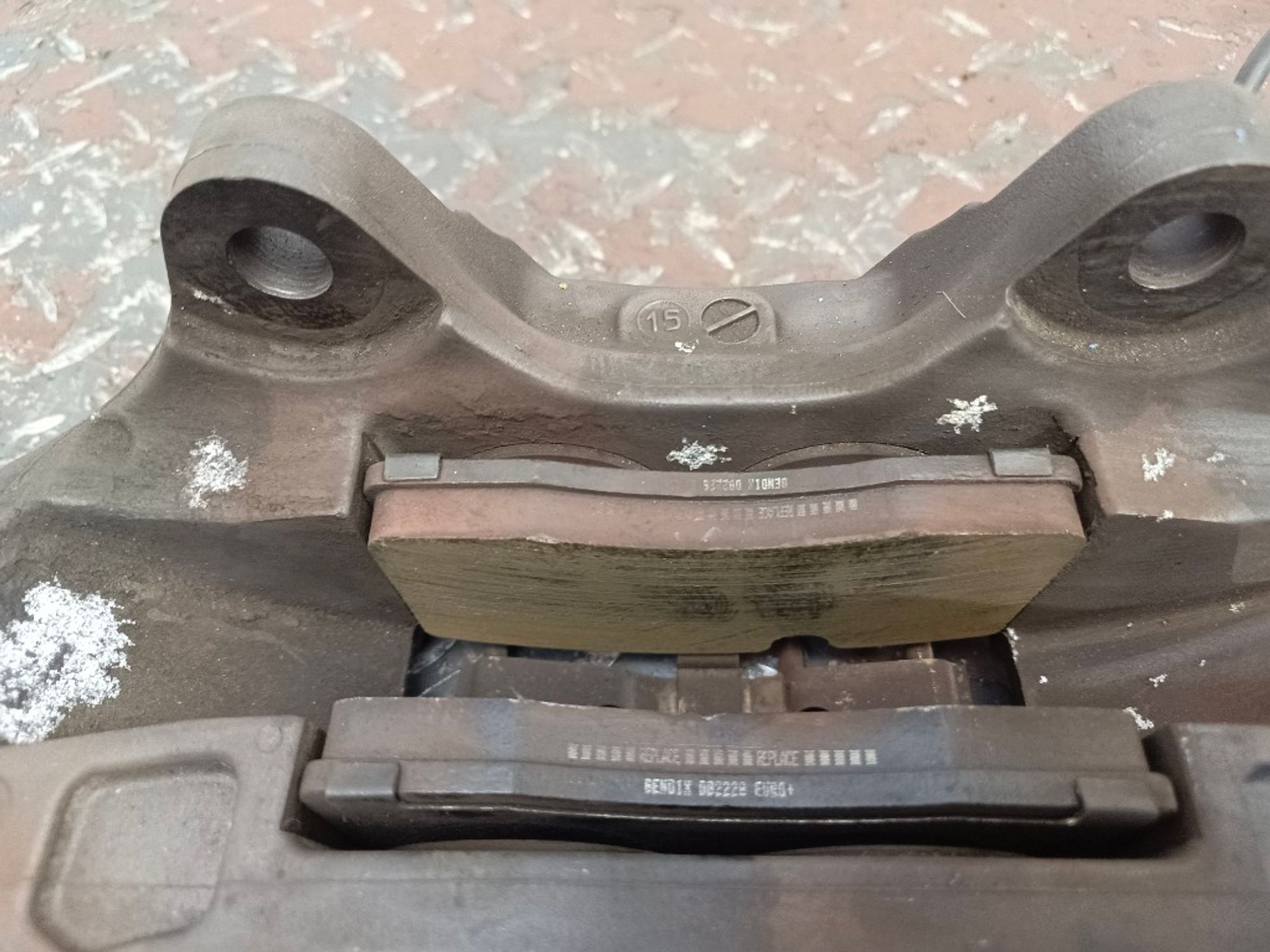 Суппорт тормозной передний правый Volkswagen, 10000 рублей, Ростов-на-Дону