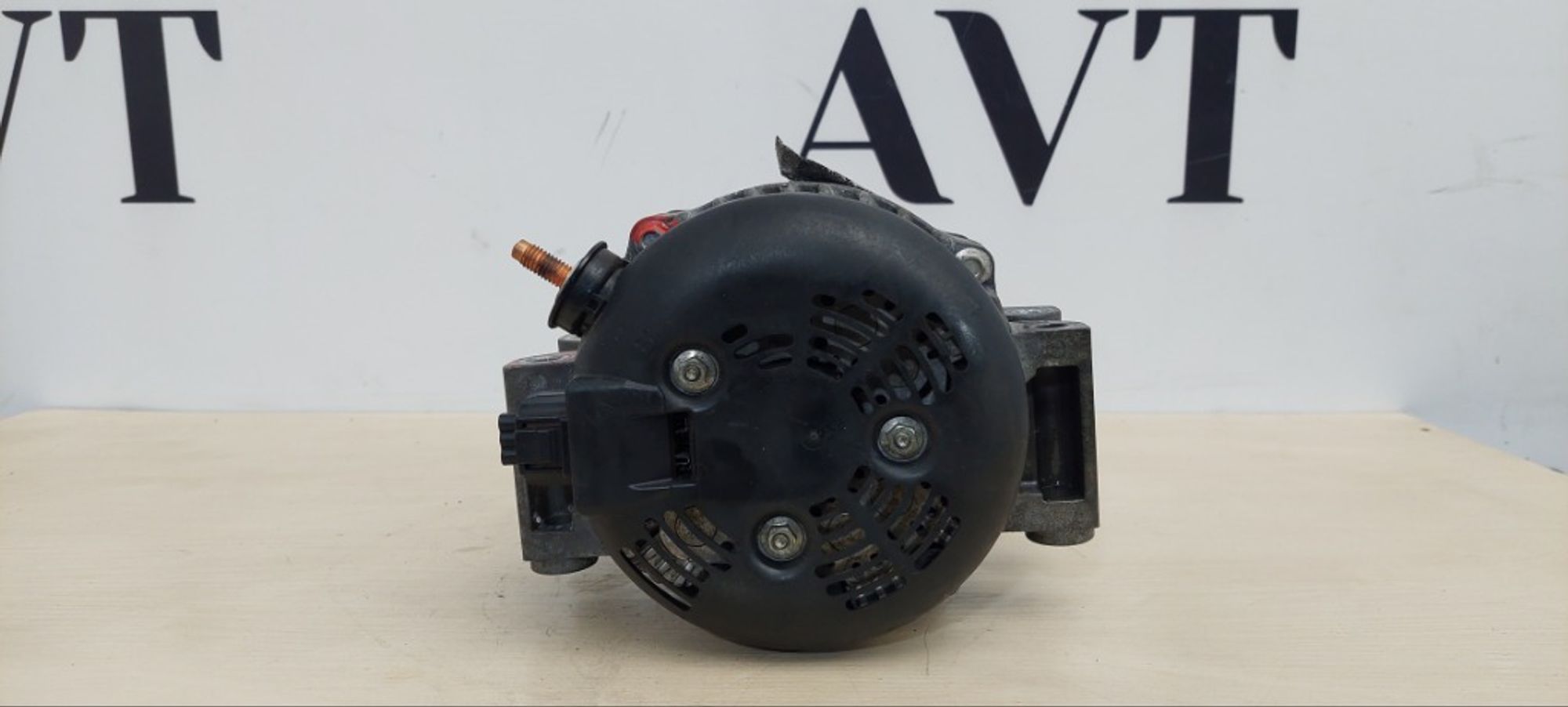 Генератор Jeep Grand Cherokee WK2 VM44D, 12000 рублей, Ростов-на-Дону