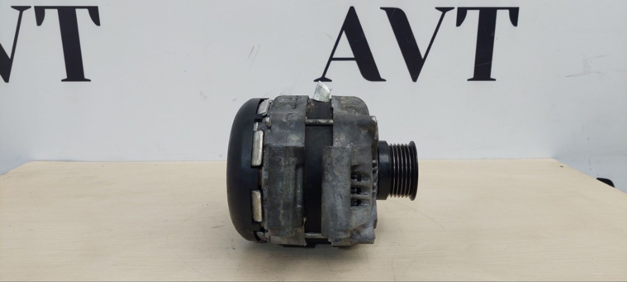 Генератор Jeep Grand Cherokee WK2 VM44D, 12000 рублей, Ростов-на-Дону