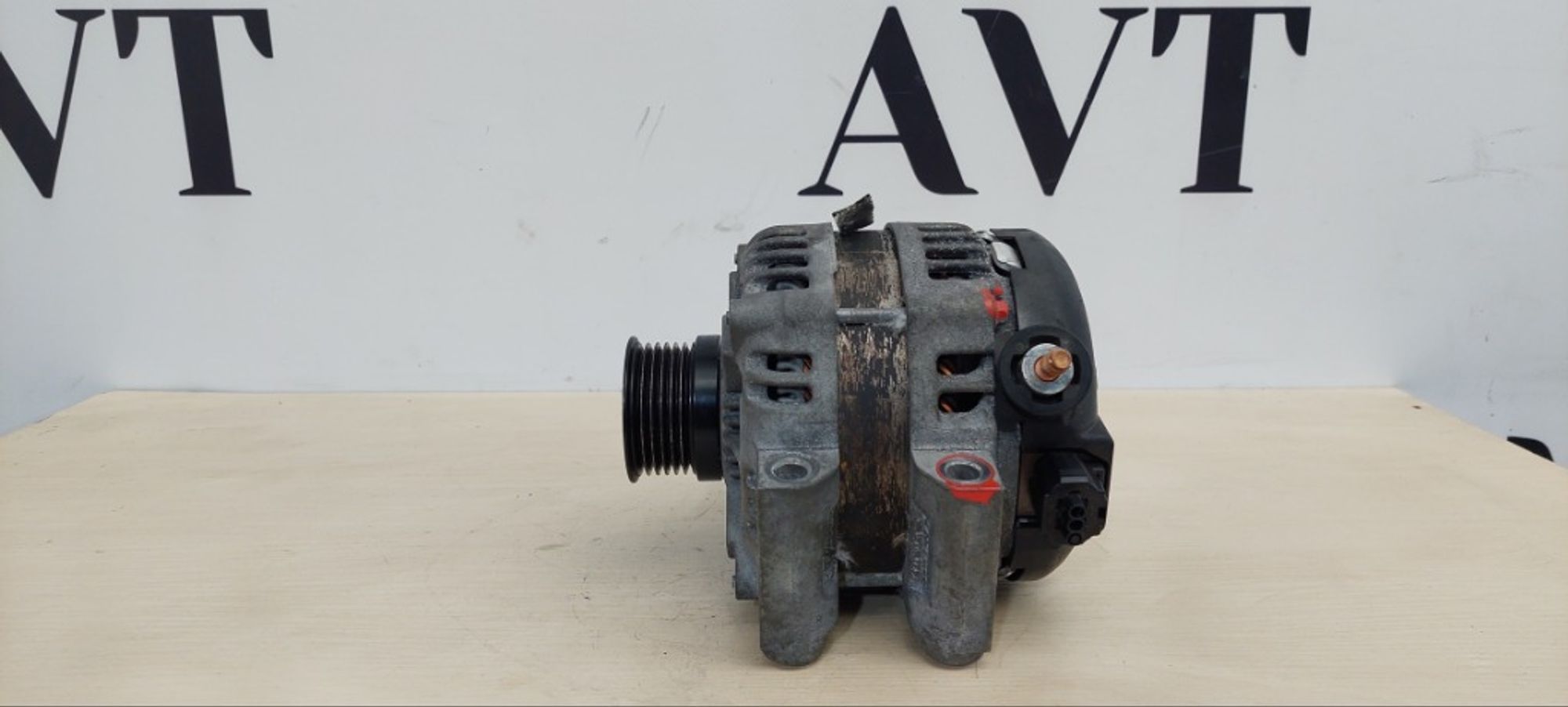 Генератор Jeep Grand Cherokee WK2 VM44D, 12000 рублей, Ростов-на-Дону