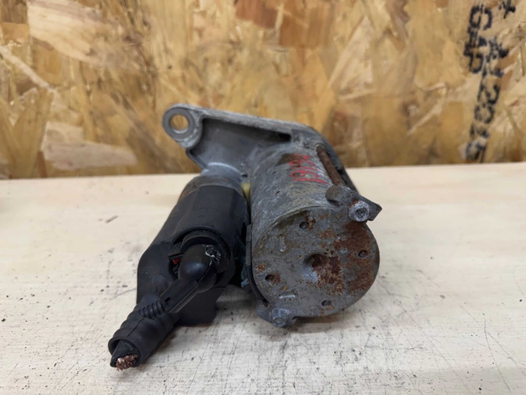 Стартер Volkswagen Golf BUD, 2000 рублей, Ростов-на-Дону