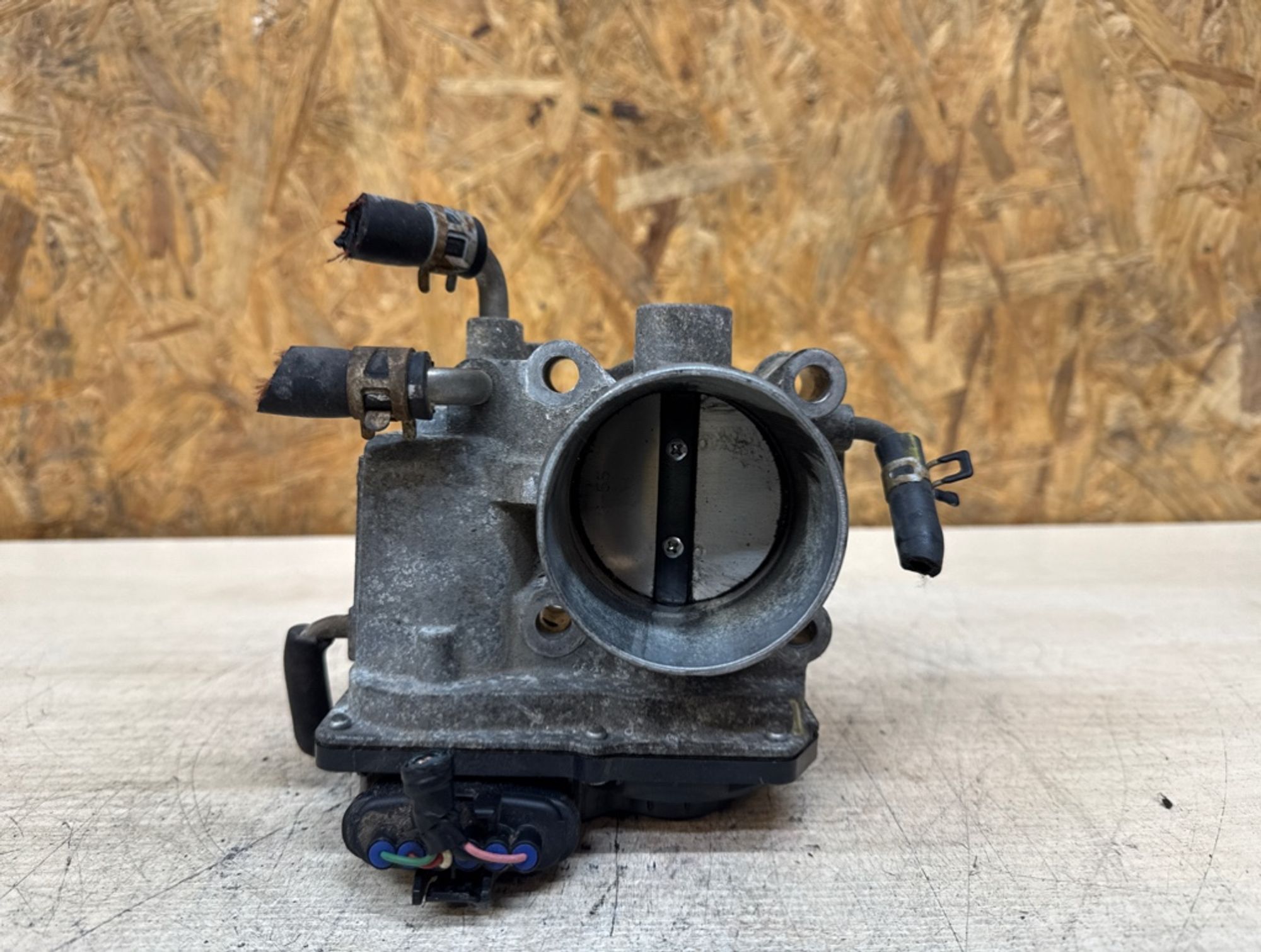 Дроссельная заслонка Toyota Estima 2AZ-FE, 1700 рублей, Ростов-на-Дону