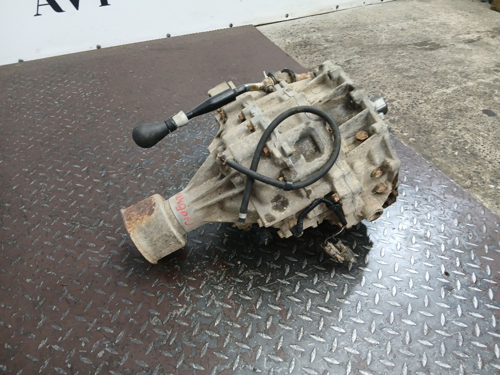 Раздаточная коробка Nissan Terrano TD27ETI, 20000 рублей, Ростов-на-Дону