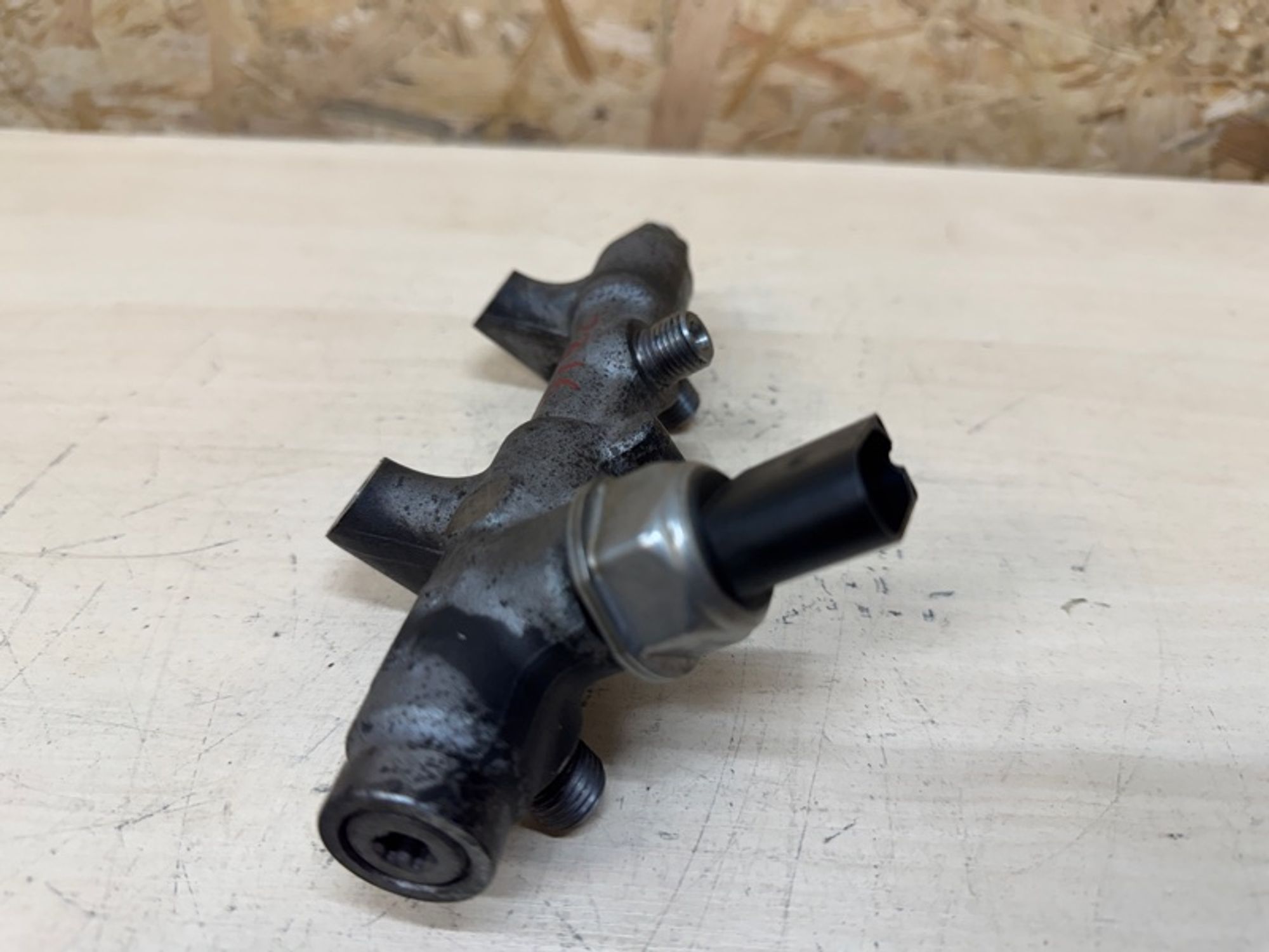 Топливная рейка Audi Q7 4L CRCA, 9000 рублей, Ростов-на-Дону