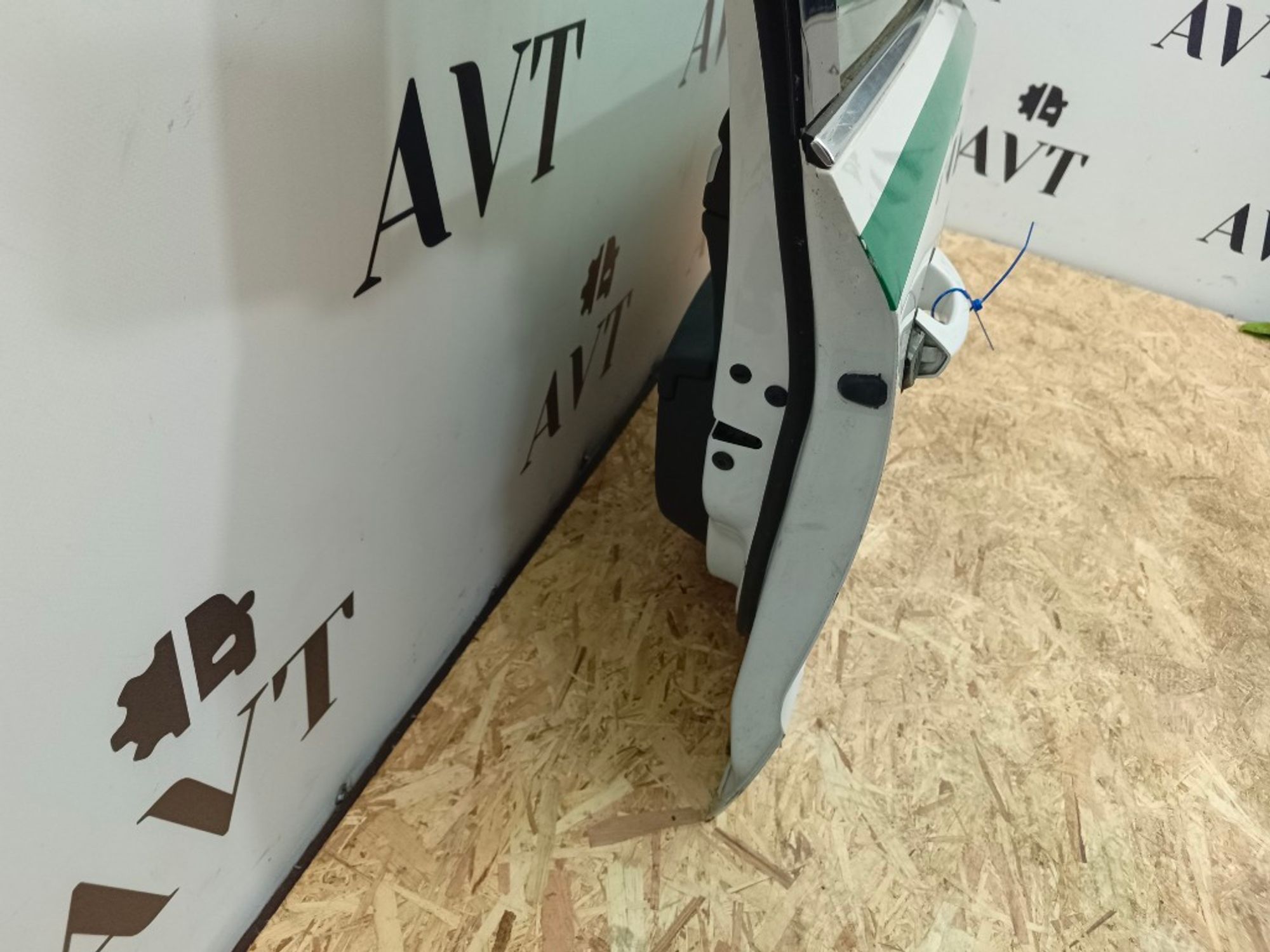 Дверь боковая передняя правая Skoda Superb, 17000 рублей, Ростов-на-Дону