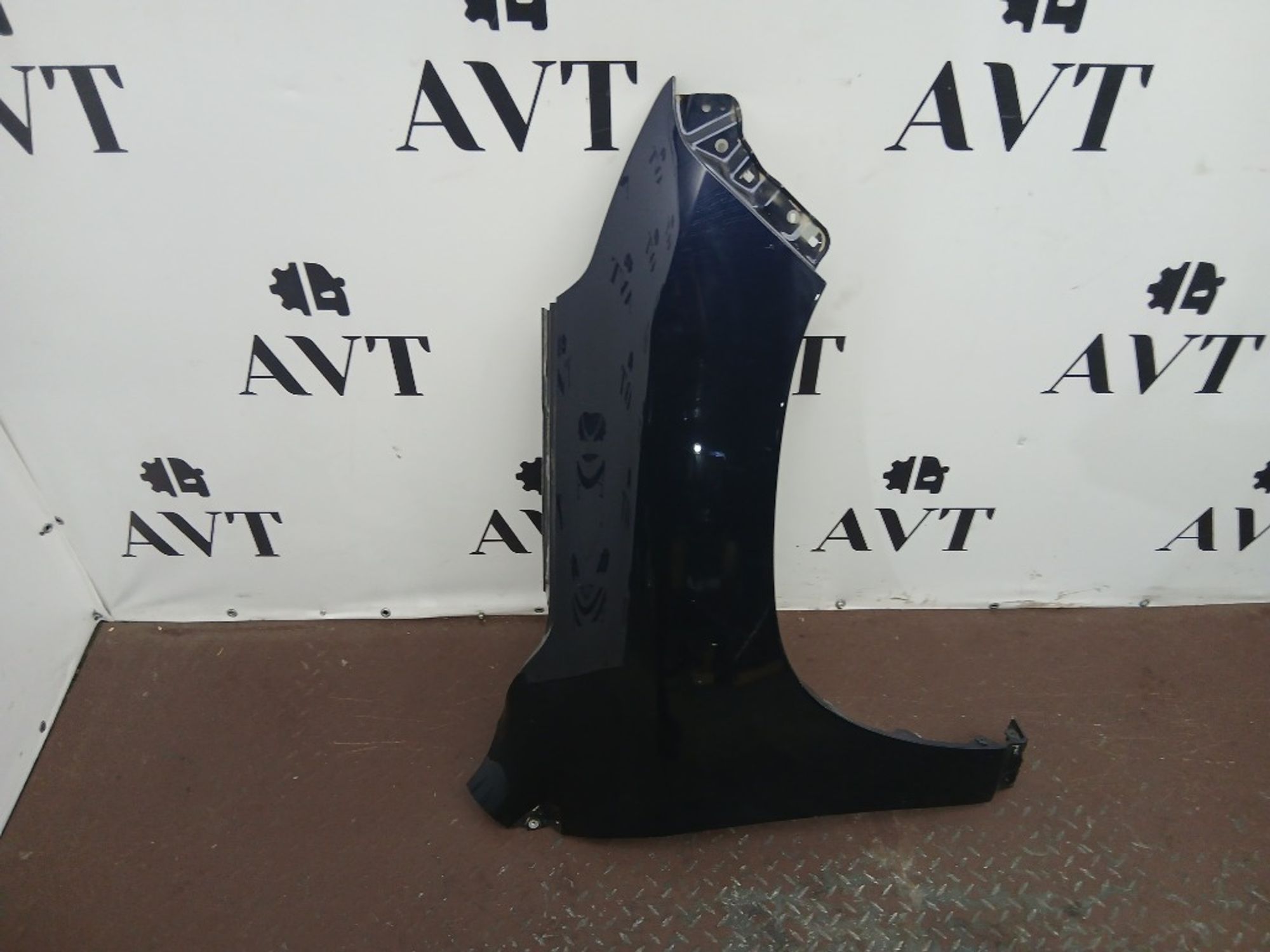 Крыло переднее правое Lexus LX570 INVADER, 20000 рублей, Ростов-на-Дону