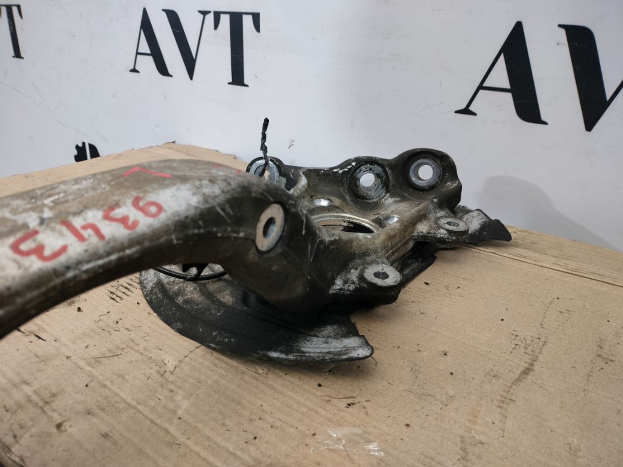 Кулак поворотный передний левый BMW X5 E70, 5000 рублей, Ростов-на-Дону