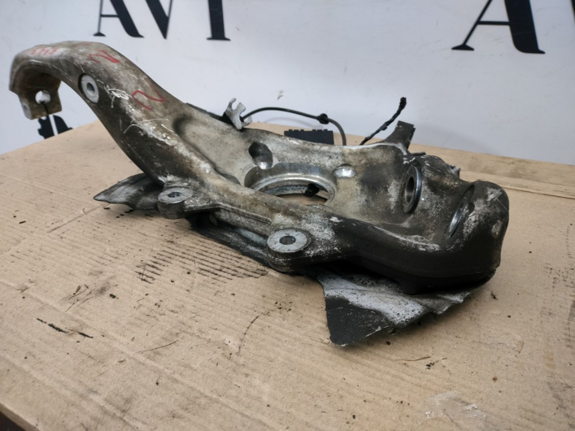 Кулак поворотный передний левый BMW X5 E70, 5000 рублей, Ростов-на-Дону