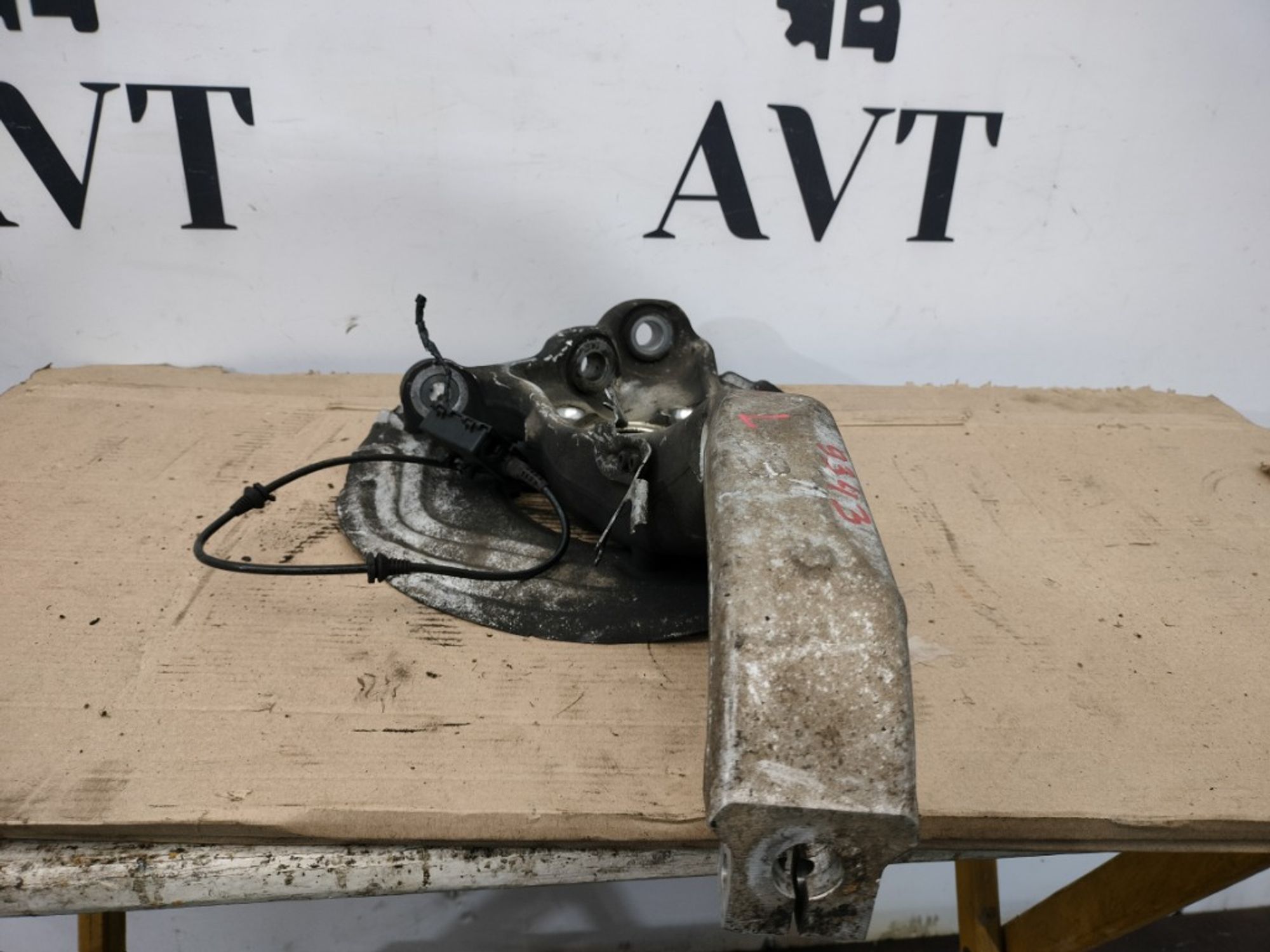 Кулак поворотный передний левый BMW X5 E70, 5000 рублей, Ростов-на-Дону