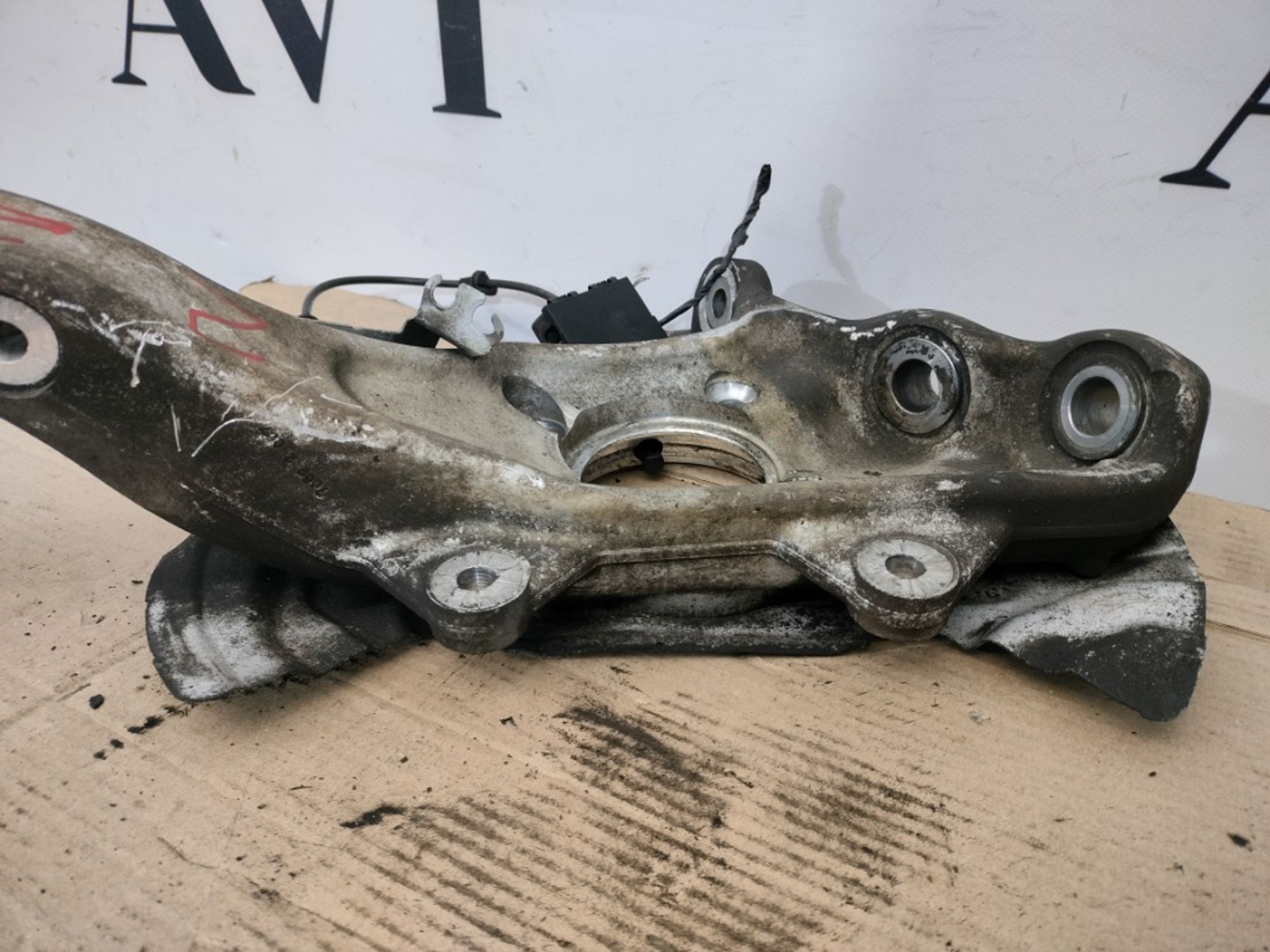 Кулак поворотный передний левый BMW X5 E70, 5000 рублей, Ростов-на-Дону