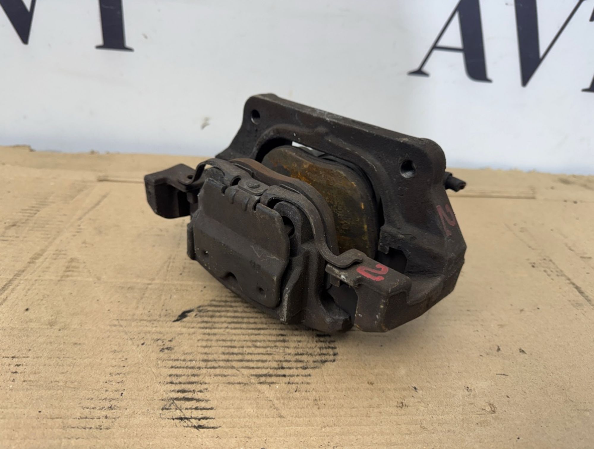 Суппорт тормозной передний правый BMW X5 E70, 4000 рублей, Ростов-на-Дону