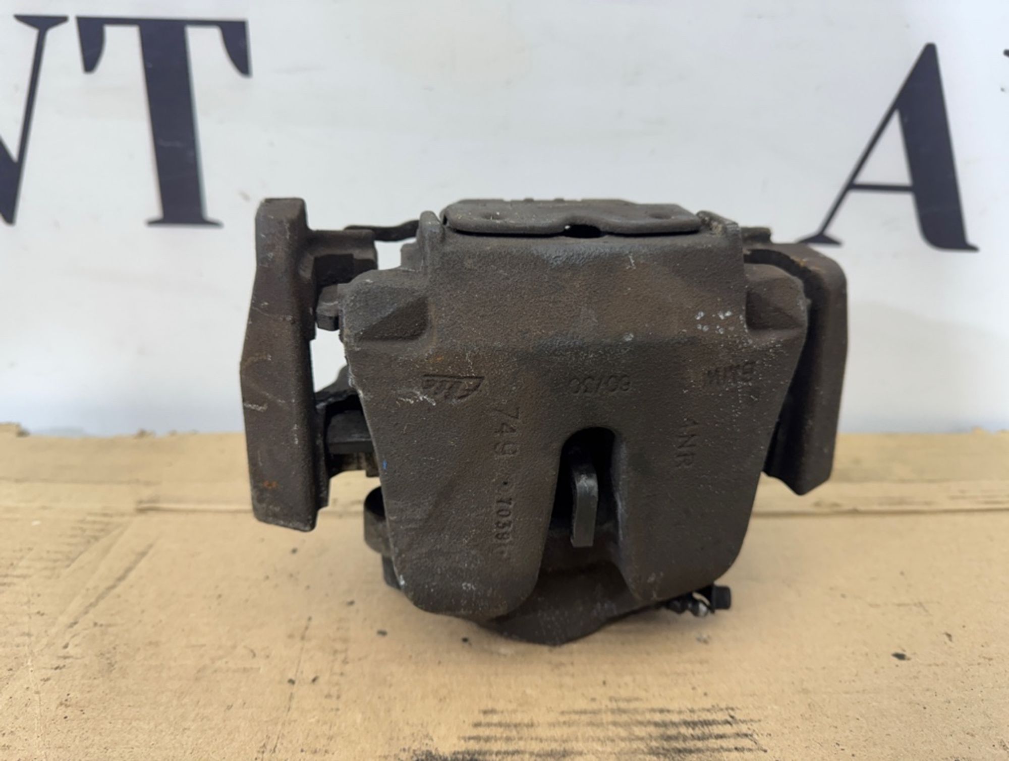 Суппорт тормозной передний правый BMW X5 E70, 4000 рублей, Ростов-на-Дону