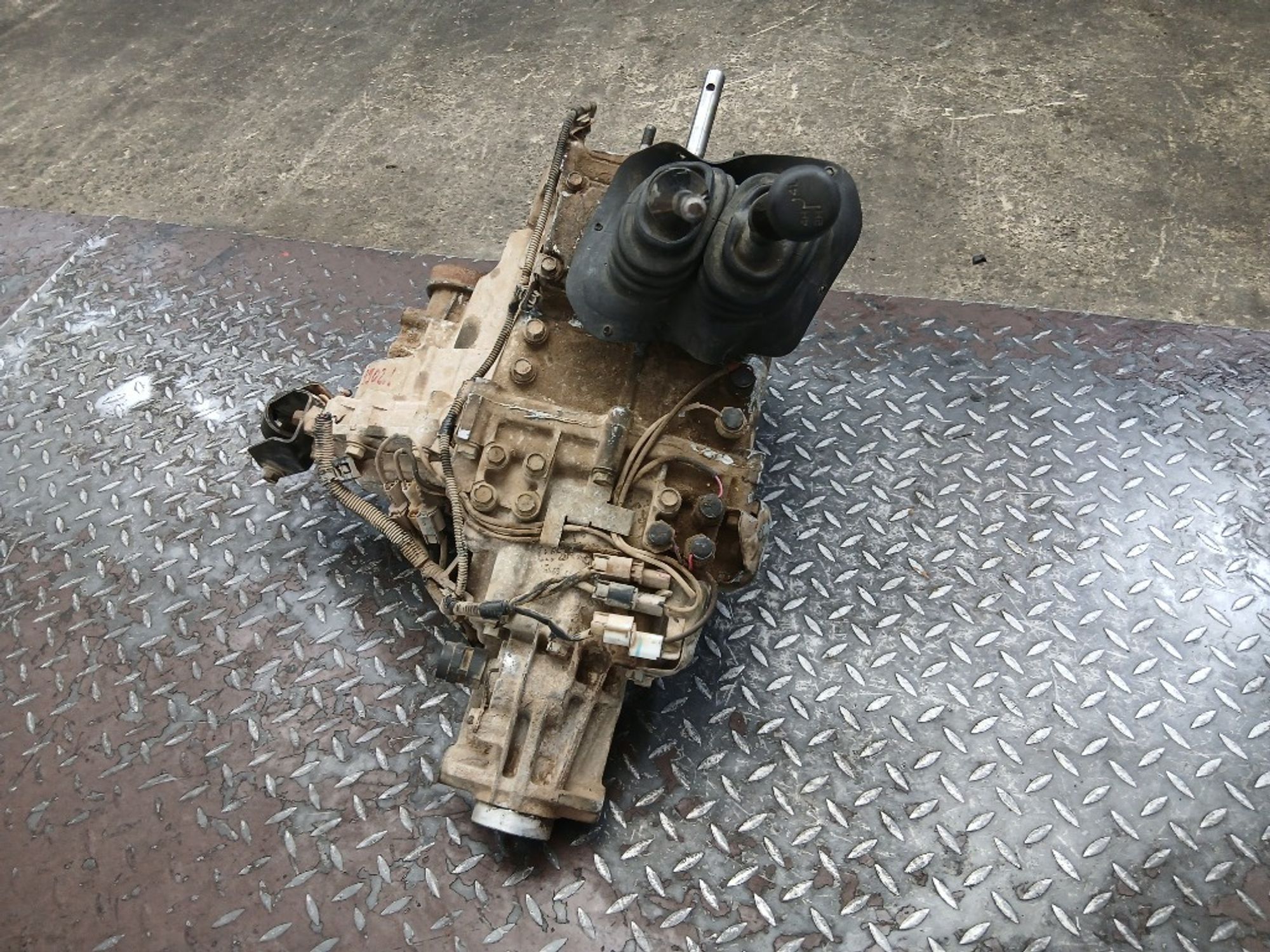 Раздаточная коробка Mitsubishi L200 4D56U, 40000 рублей, Ростов-на-Дону