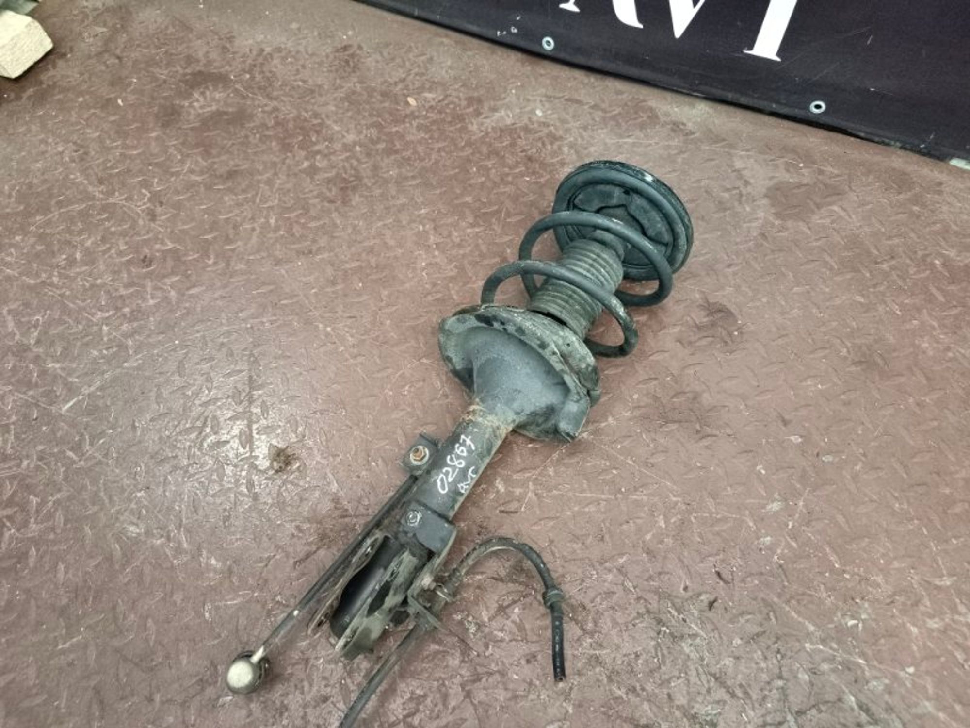 Стойка подвески передняя левая Mitsubishi, 7000 рублей, Ростов-на-Дону