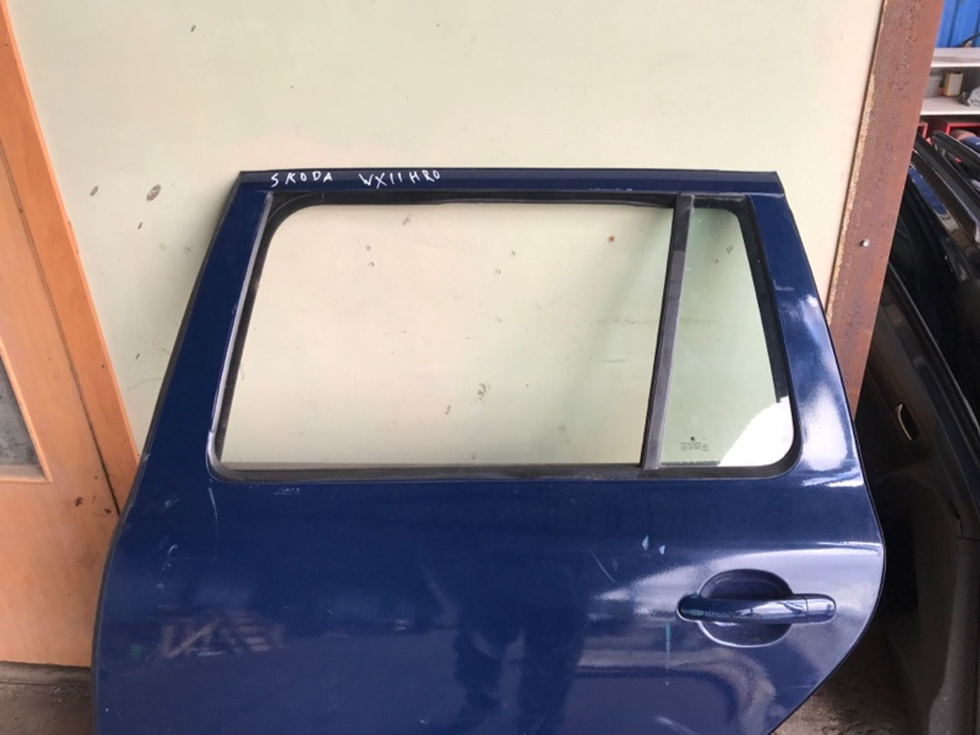 Дверь боковая задняя левая Skoda Octavia A5, 9000 рублей, Ростов-на-Дону