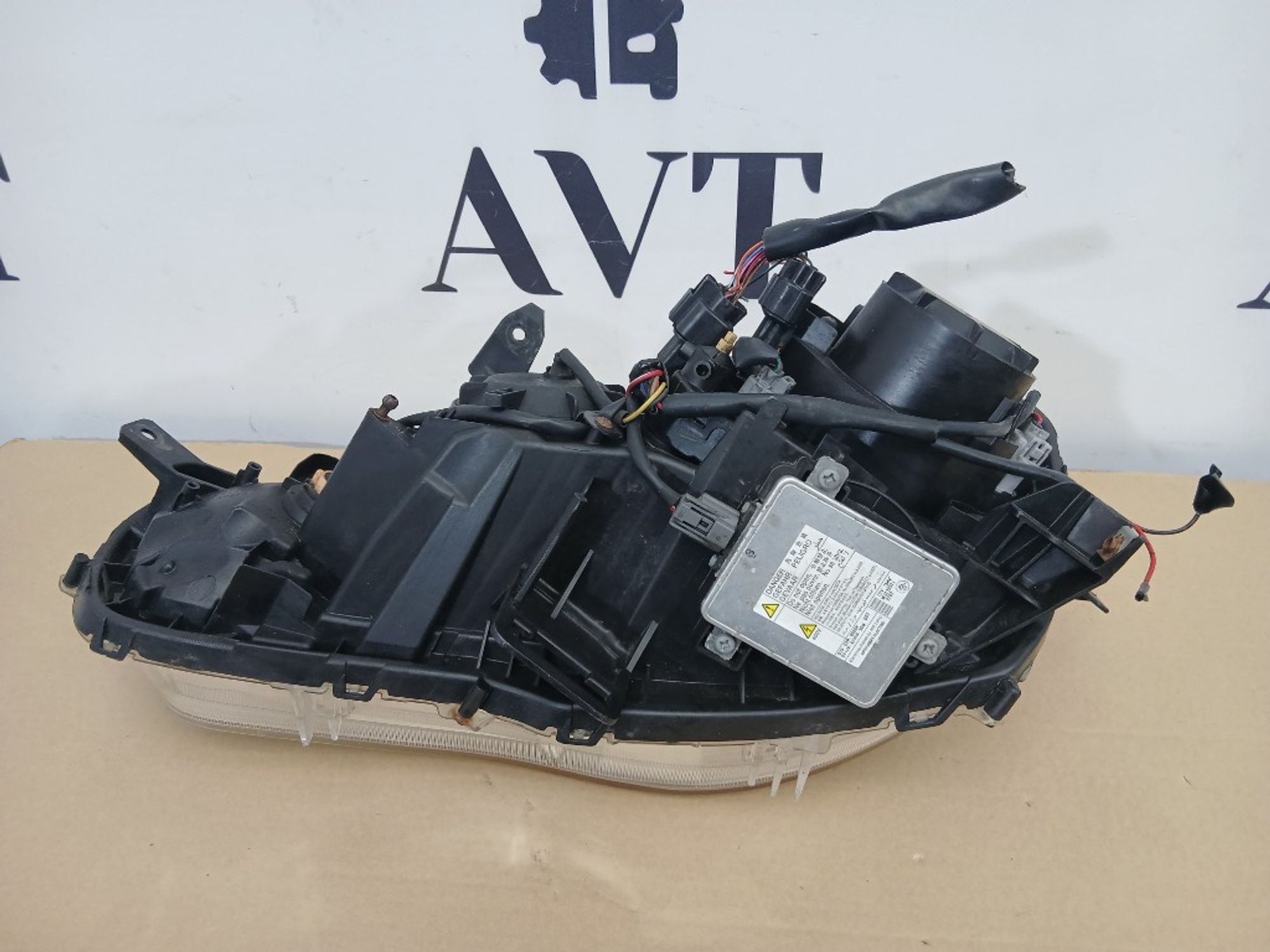 Фара ксеноновая передняя правая Mitsubishi, 30000 рублей, Ростов-на-Дону