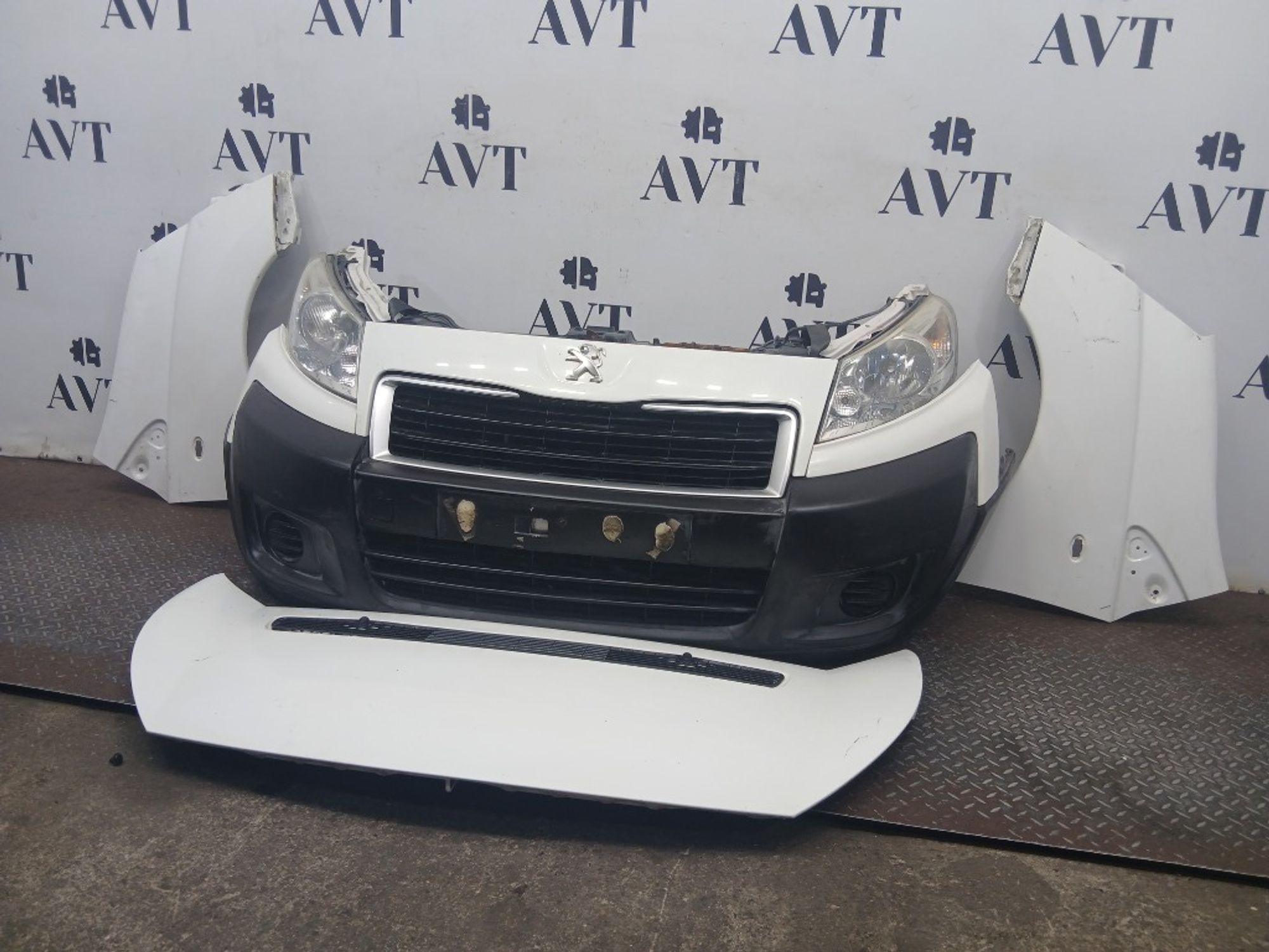 Ноускат (Nose Cut) Peugeot Expert G9, 90000 рублей, Ростов-на-Дону
