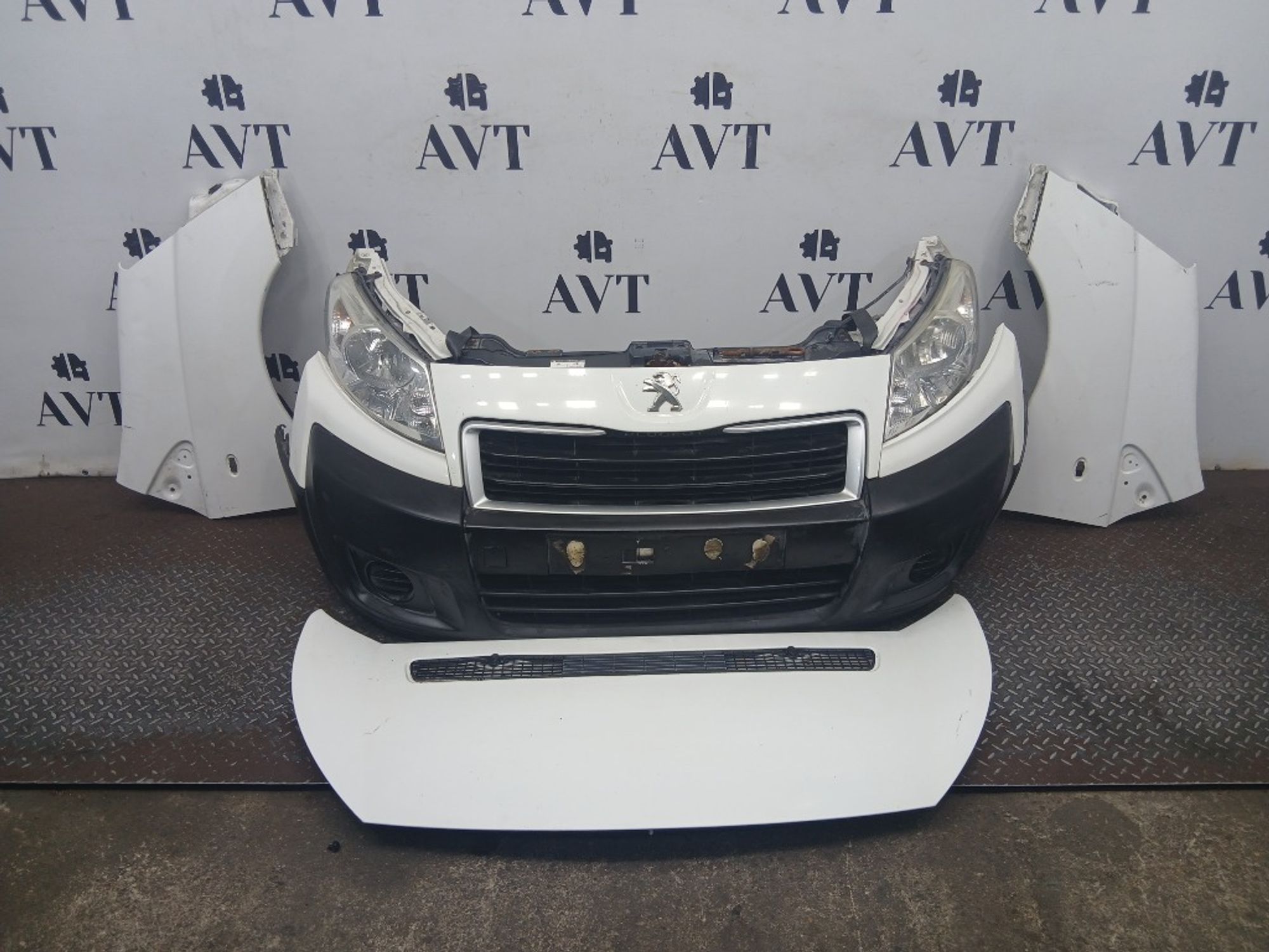 Ноускат (Nose Cut) Peugeot Expert G9, 90000 рублей, Ростов-на-Дону