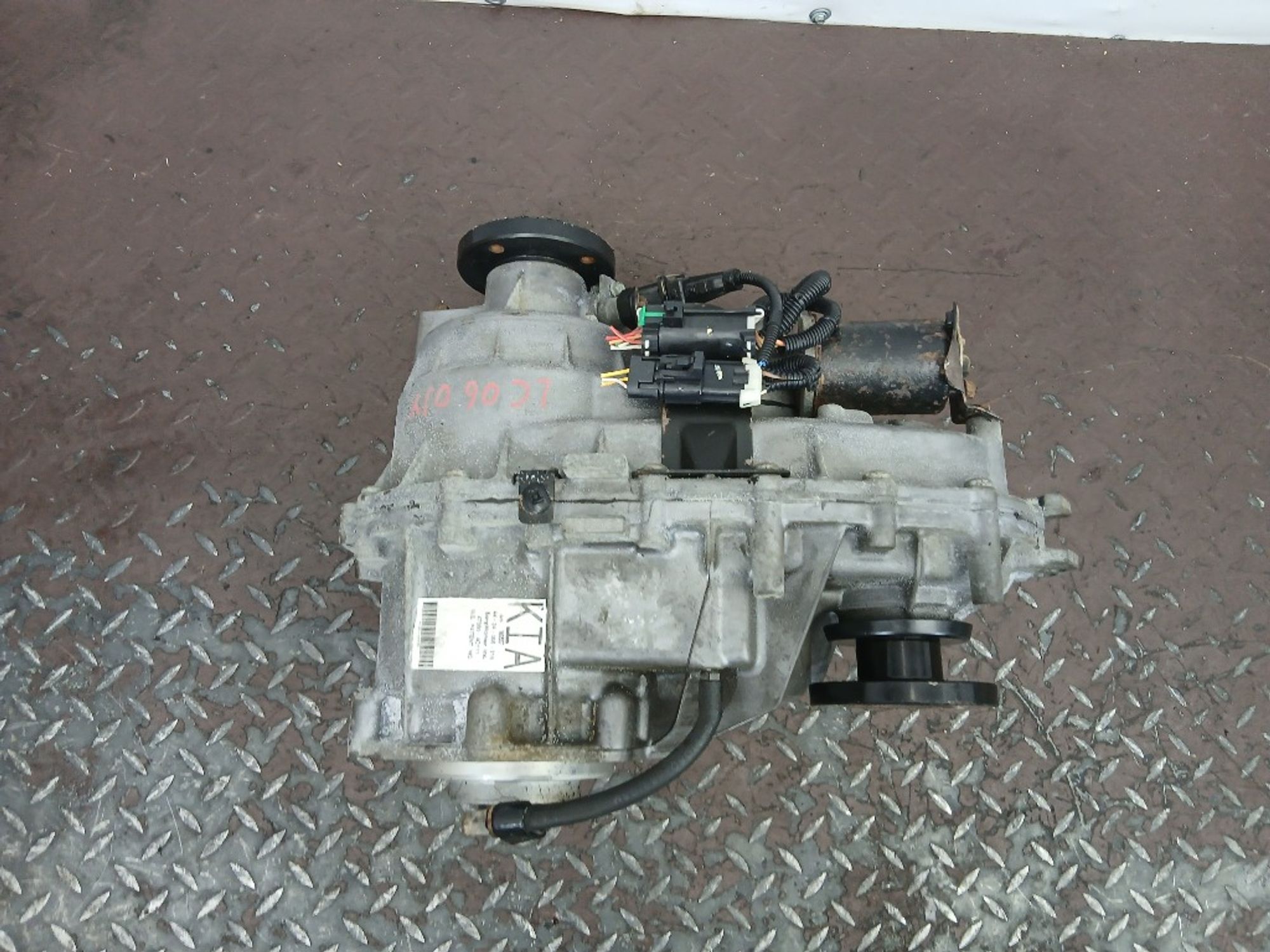 Раздаточная коробка KIA Sorento D4CB, 40000 рублей, Ростов-на-Дону