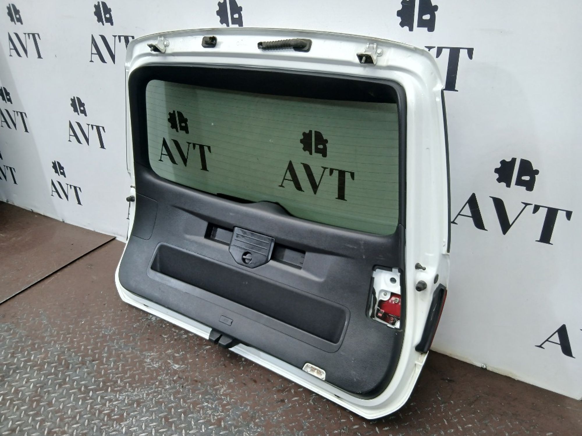 Крышка багажника Volkswagen Touareg FL CRCA CRC, 60000 рублей, Ростов-на-Дону