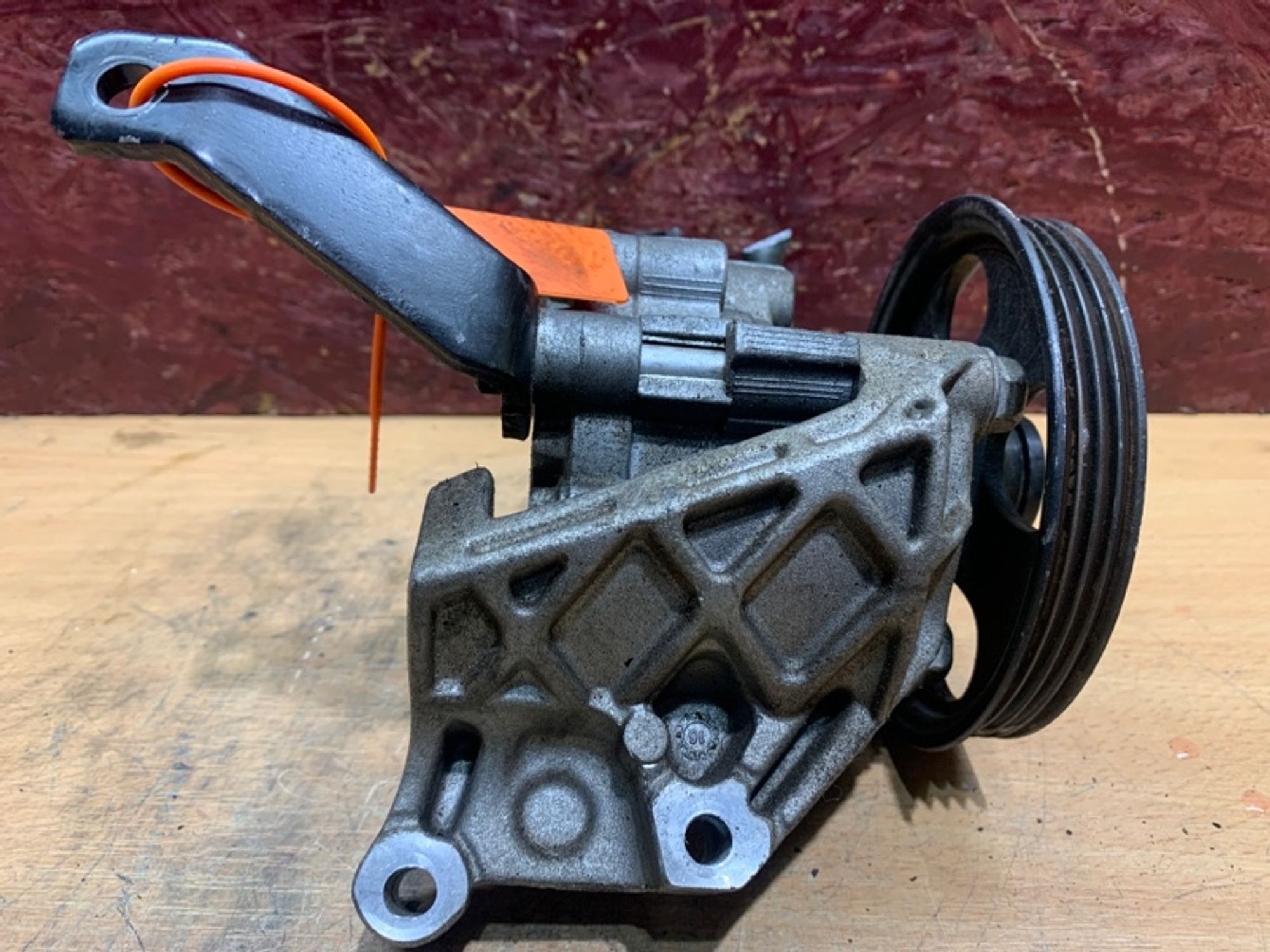 Насос гидроусилителя руля Chevrolet Cruze F16D4, 6000 рублей, Ростов-на-Дону