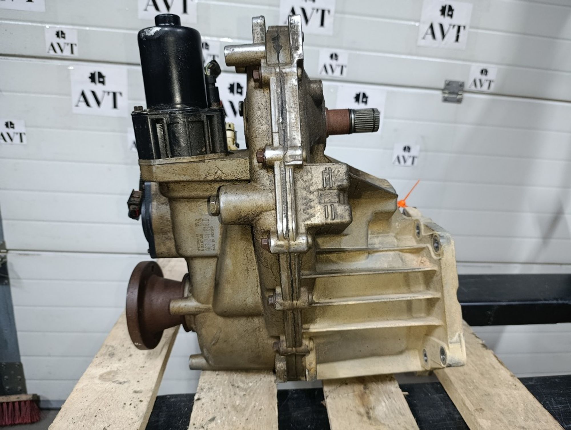 Раздаточная коробка Volkswagen Amarok CDC, 65000 рублей, Ростов-на-Дону