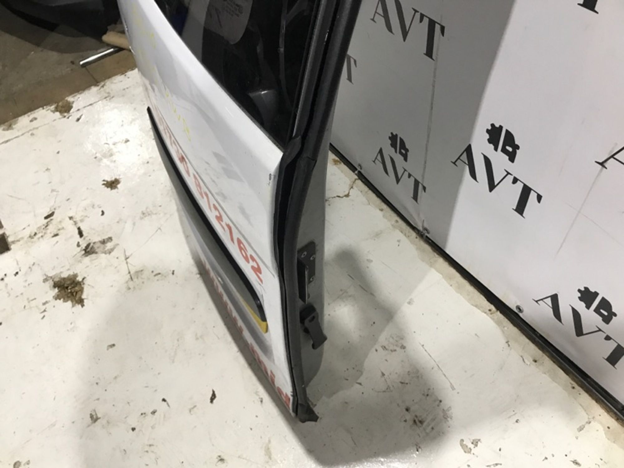 Дверь багажника левая Hyundai Grand Starex D4CB, 8000 рублей, Ростов-на-Дону