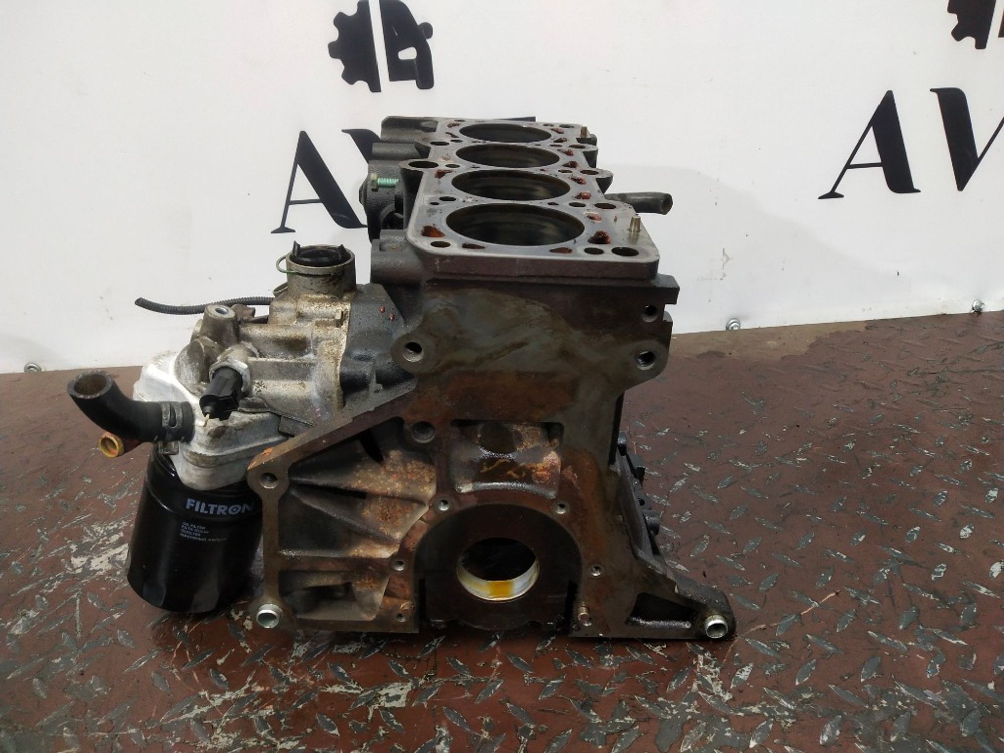 Блок цилиндров Volkswagen Passat AWT, 45000 рублей, Ростов-на-Дону