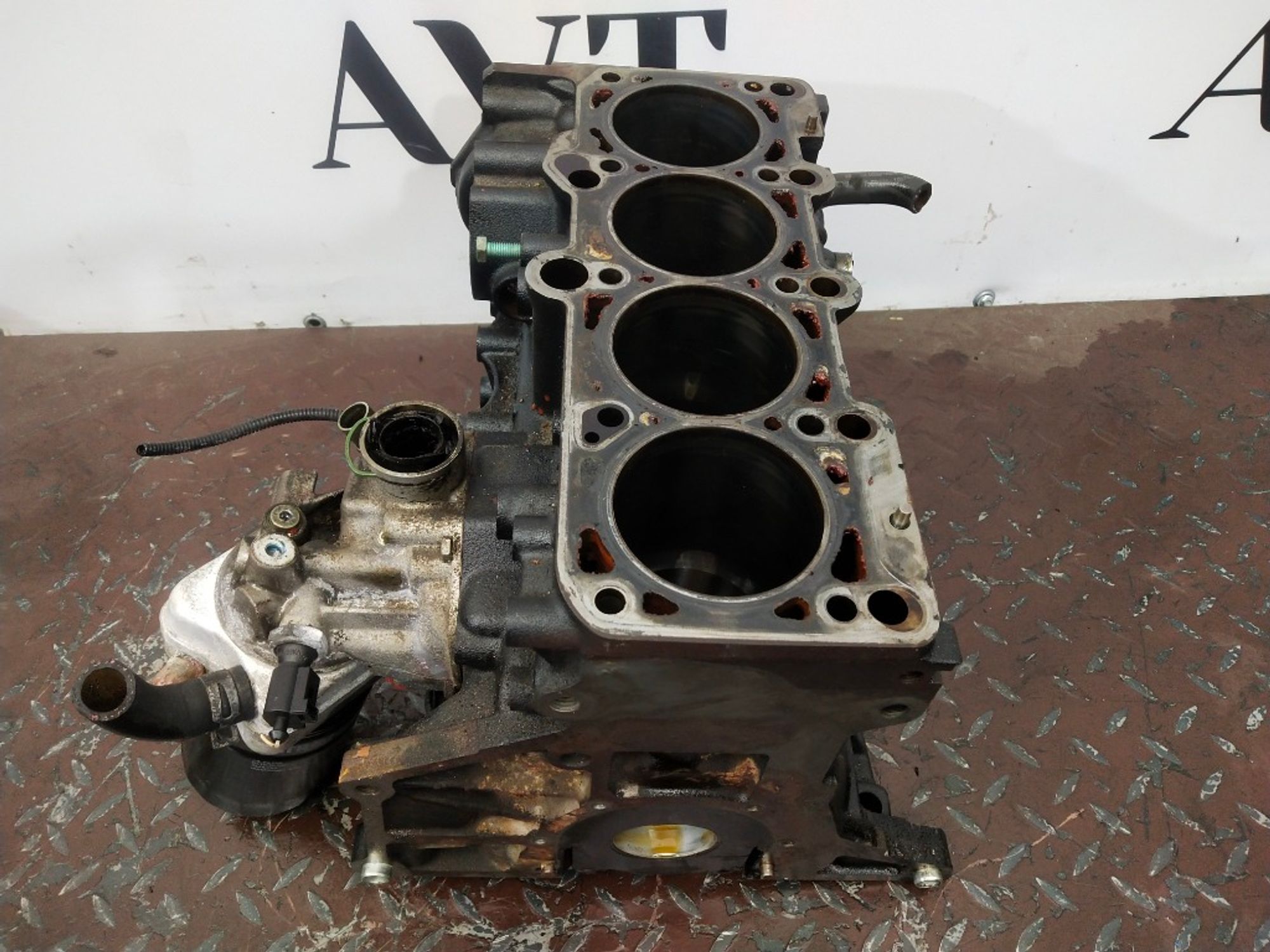 Блок цилиндров Volkswagen Passat AWT, 45000 рублей, Ростов-на-Дону