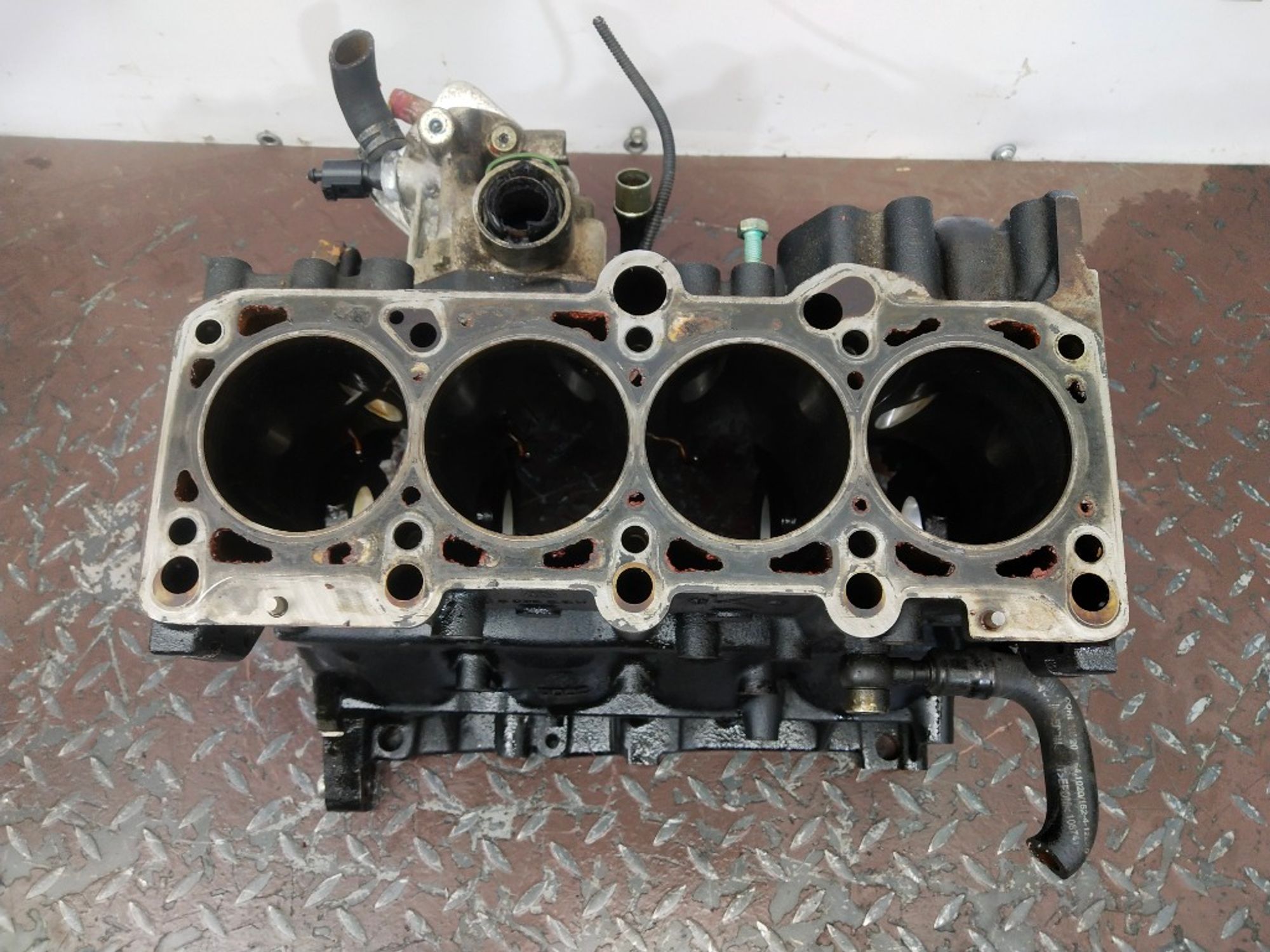 Блок цилиндров Volkswagen Passat AWT, 45000 рублей, Ростов-на-Дону