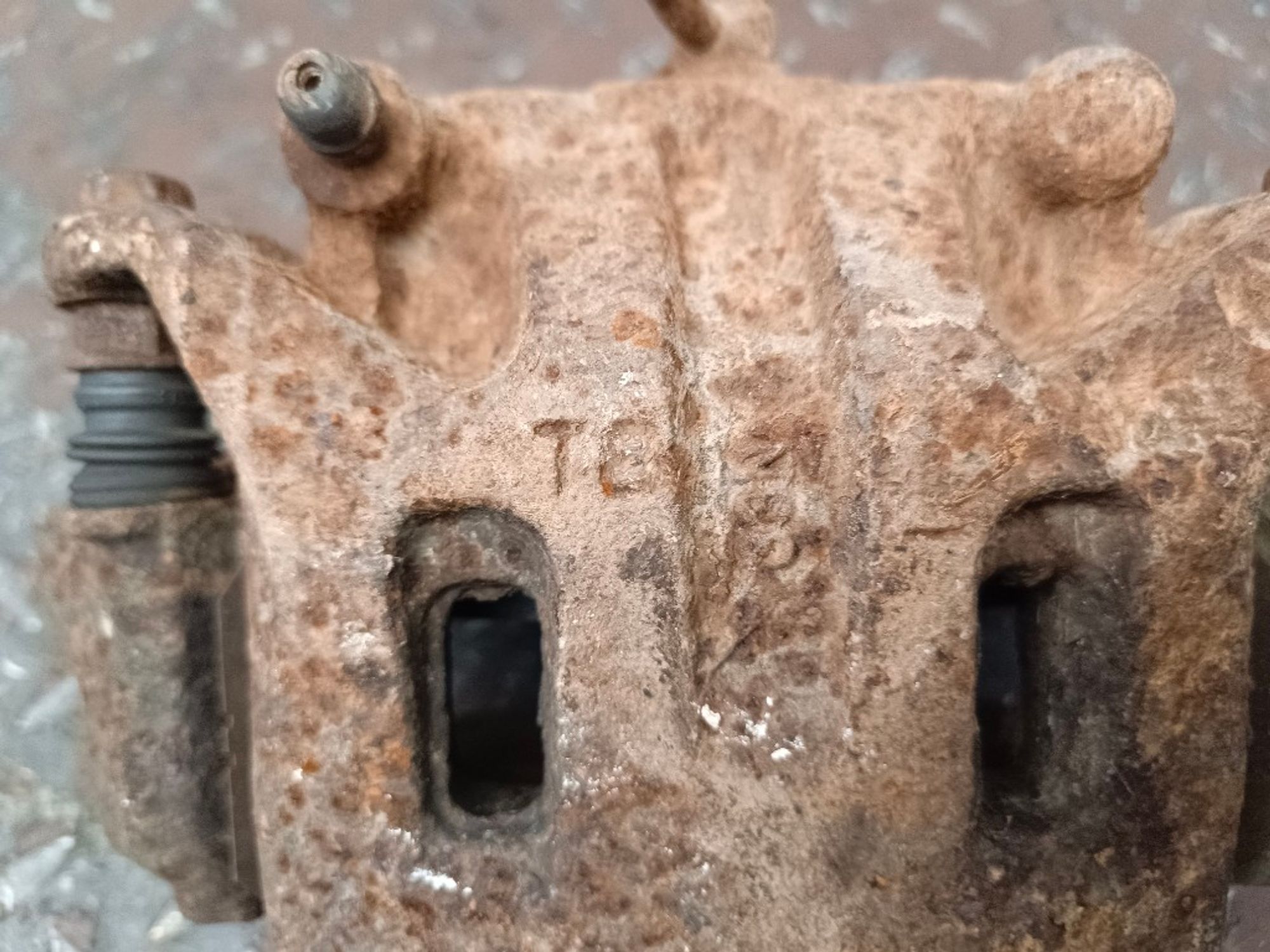 Суппорт тормозной передний левый Nissan Navara, 3000 рублей, Ростов-на-Дону